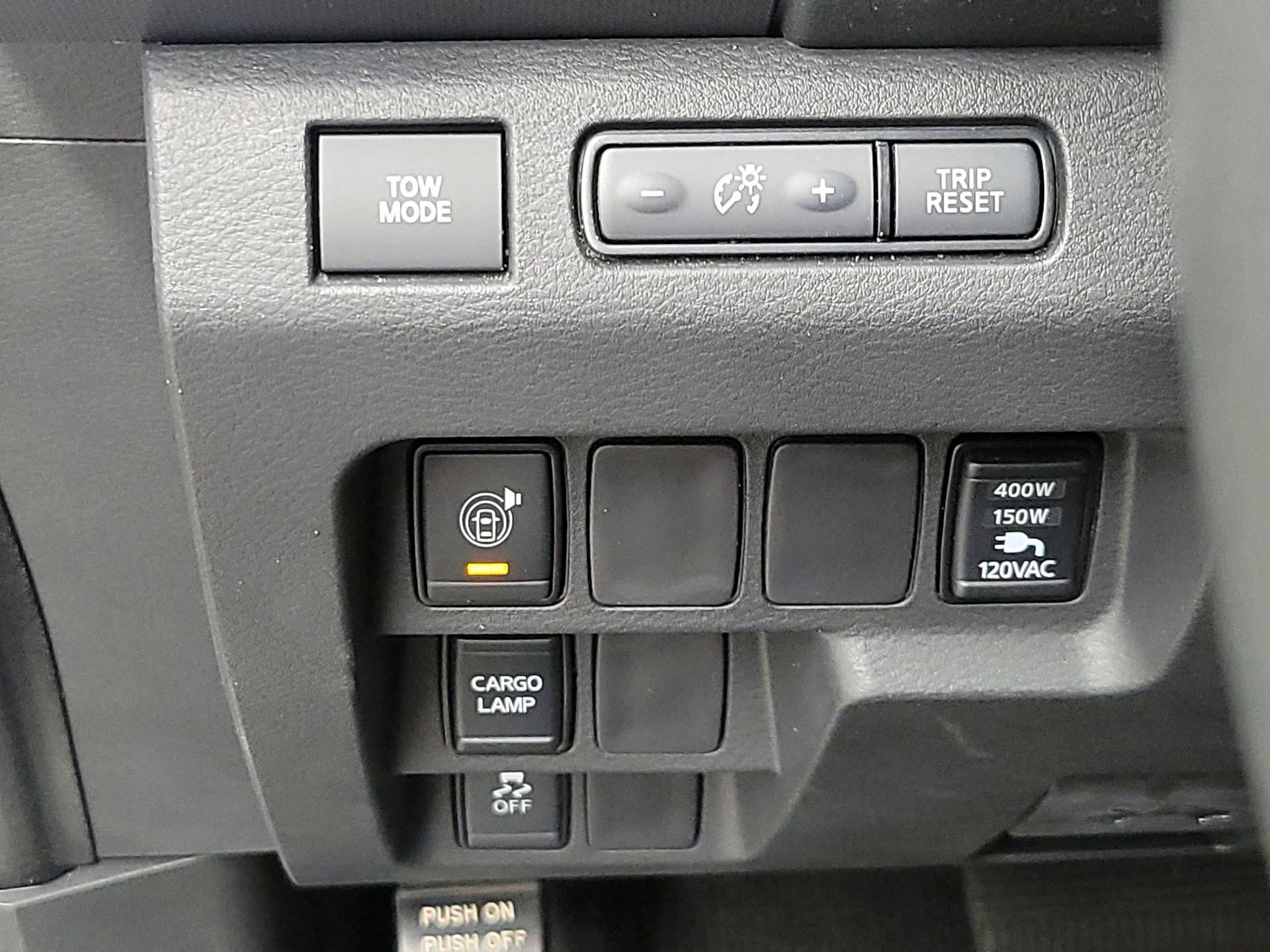 Thumbnail: 2023 Nissan Frontier - 13