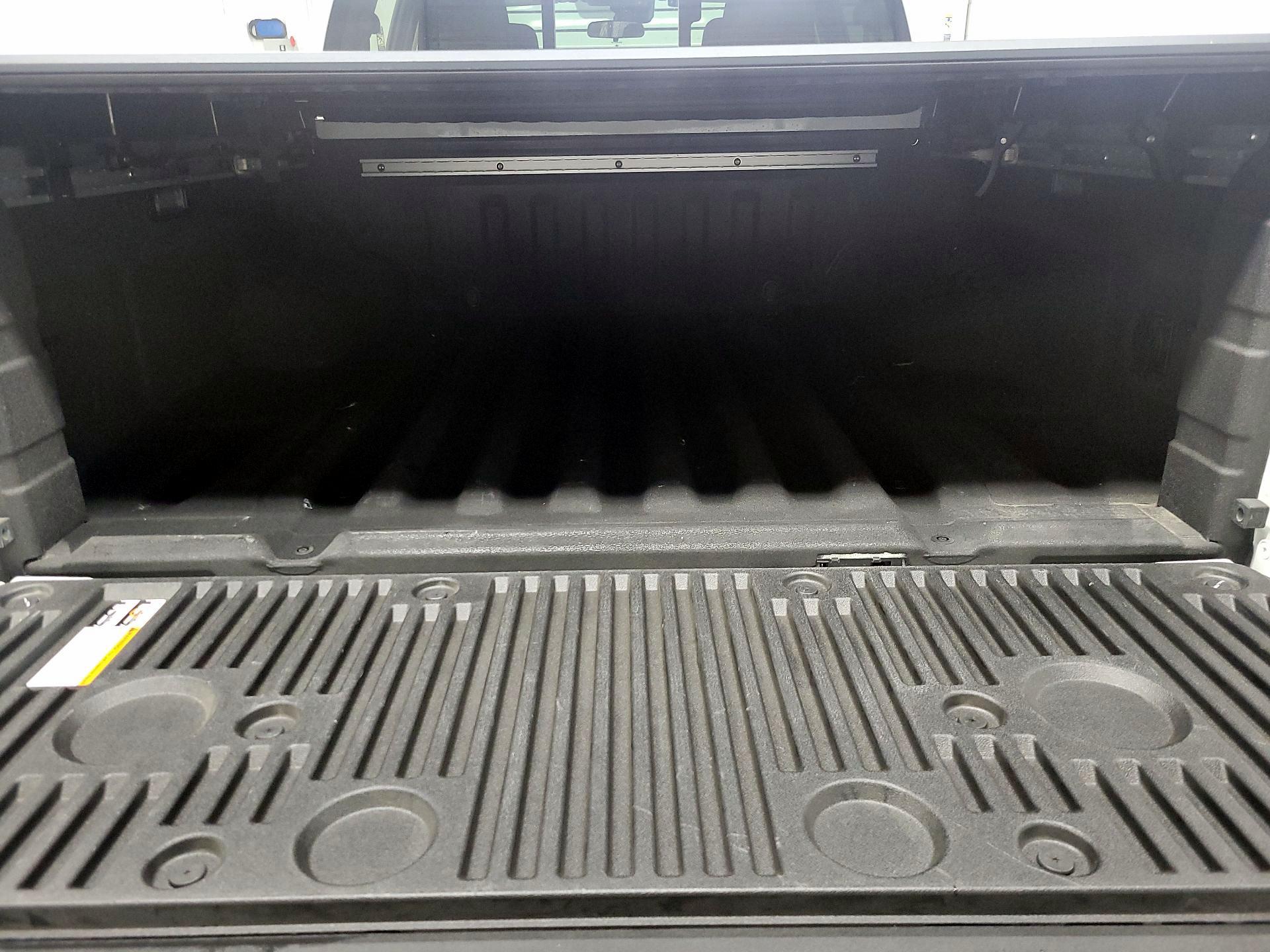 Thumbnail: 2023 Nissan Frontier - 20