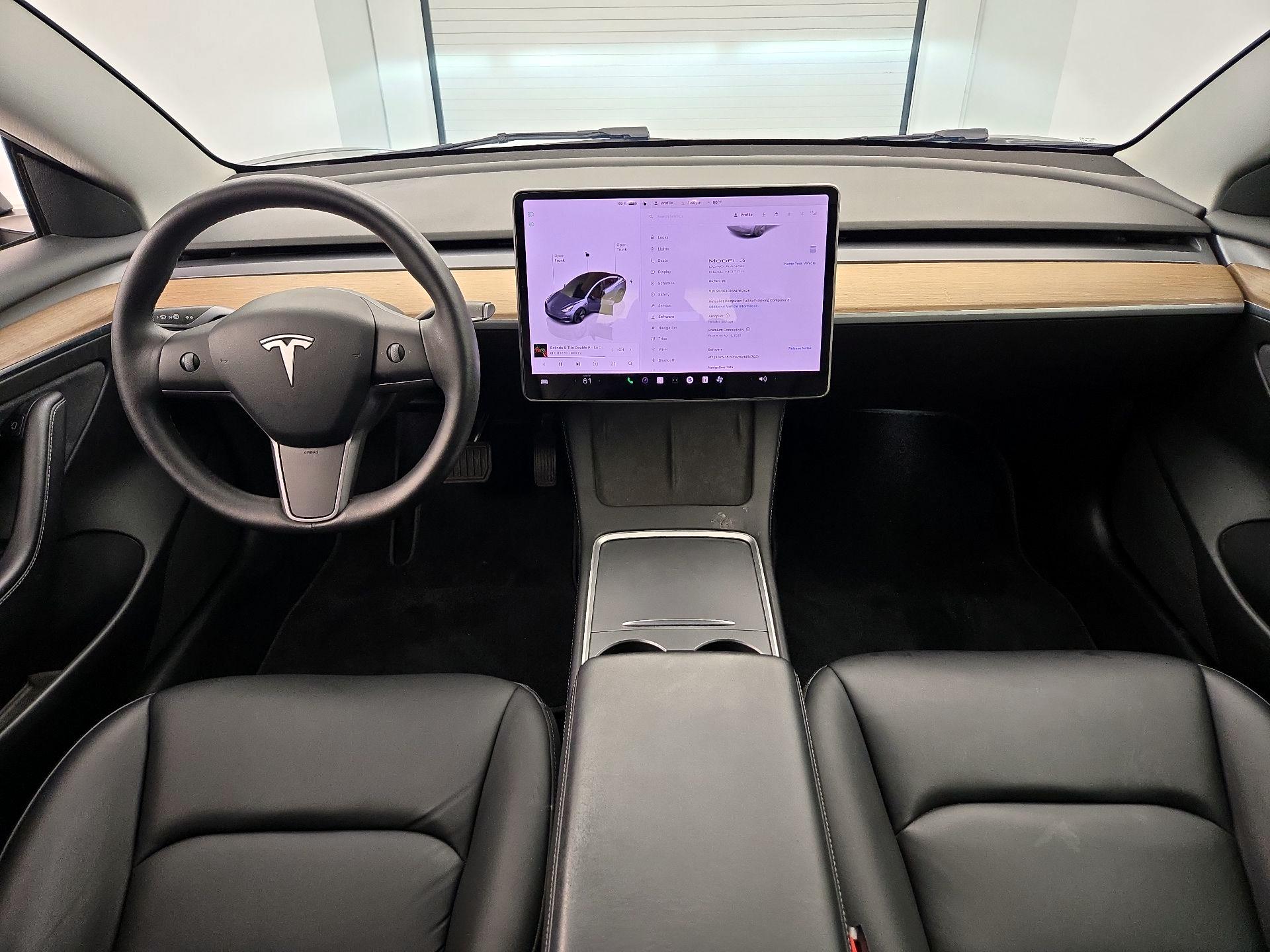 Thumbnail: 2022 Tesla Model 3 - 9