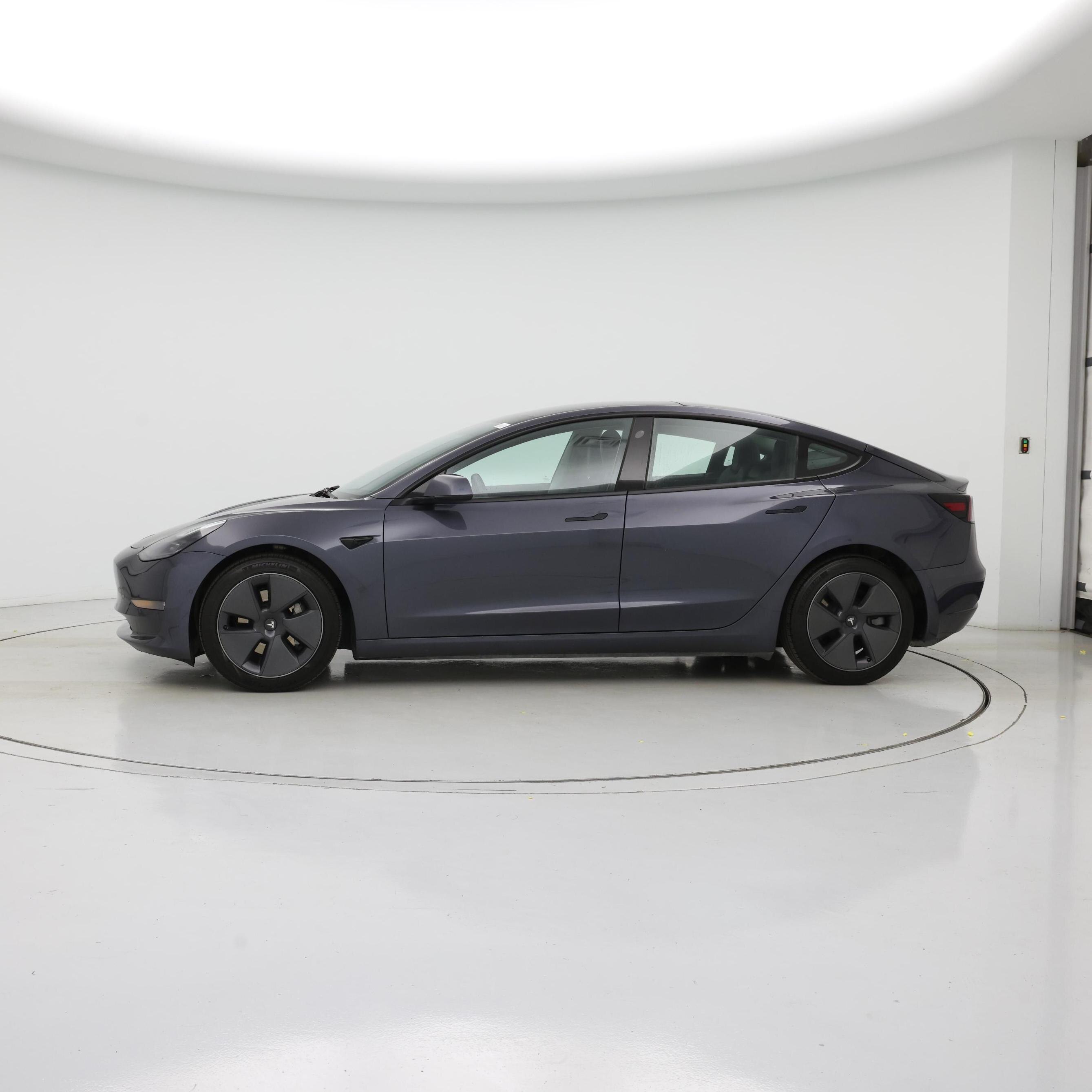 Thumbnail: 2022 Tesla Model 3 - 3