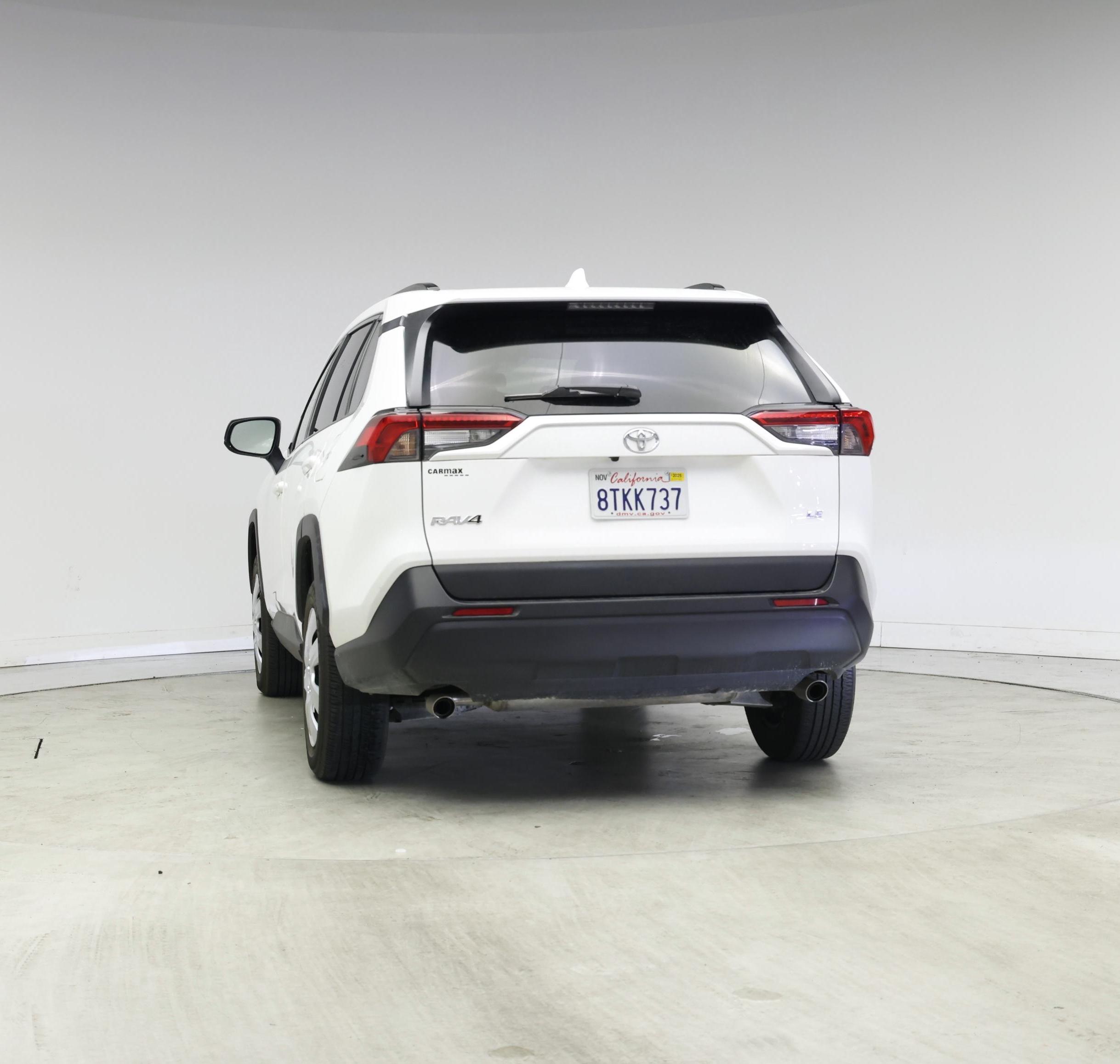 Thumbnail: 2021 Toyota RAV4 - 6