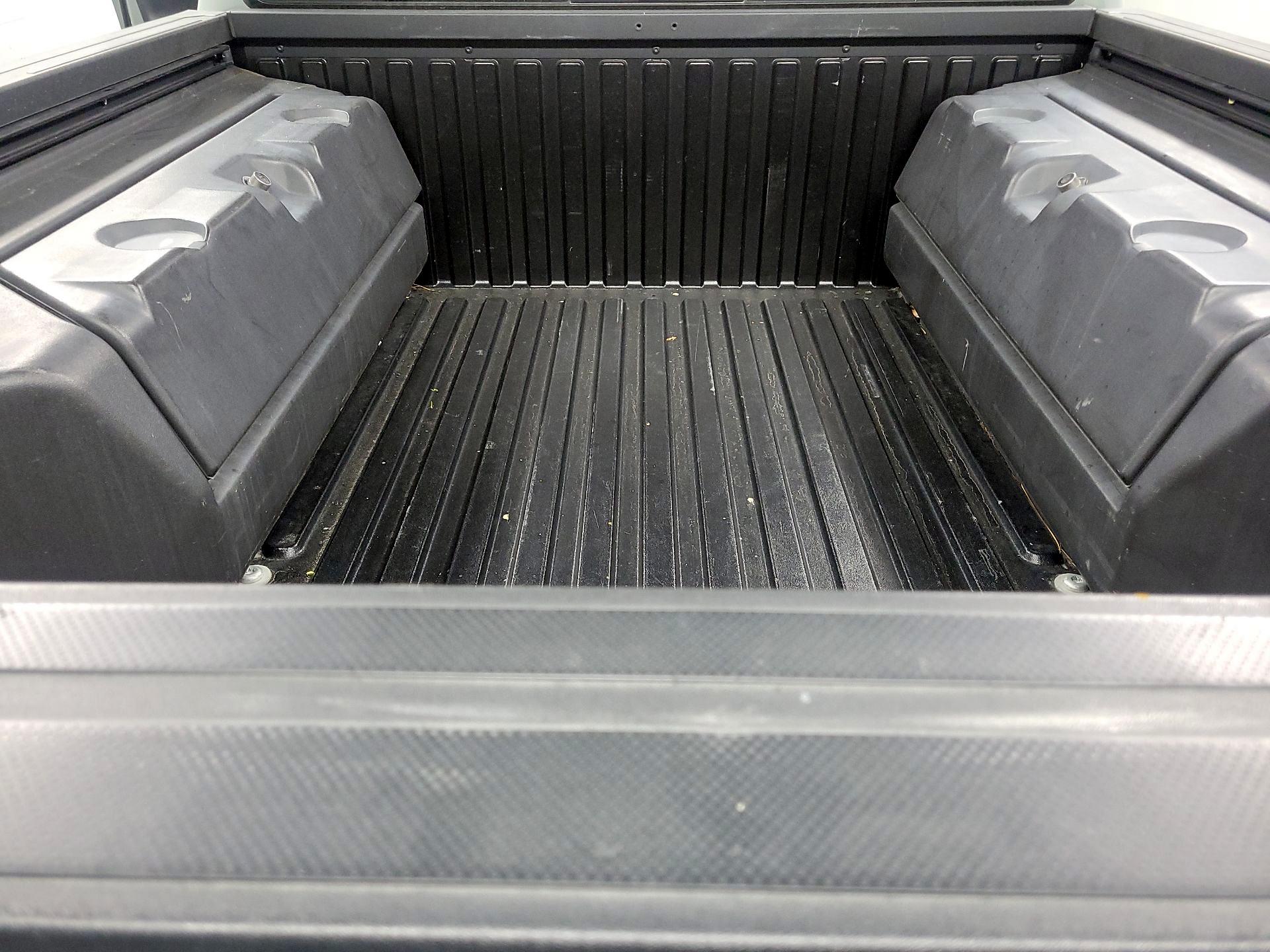 Thumbnail: 2023 Toyota Tacoma - 18