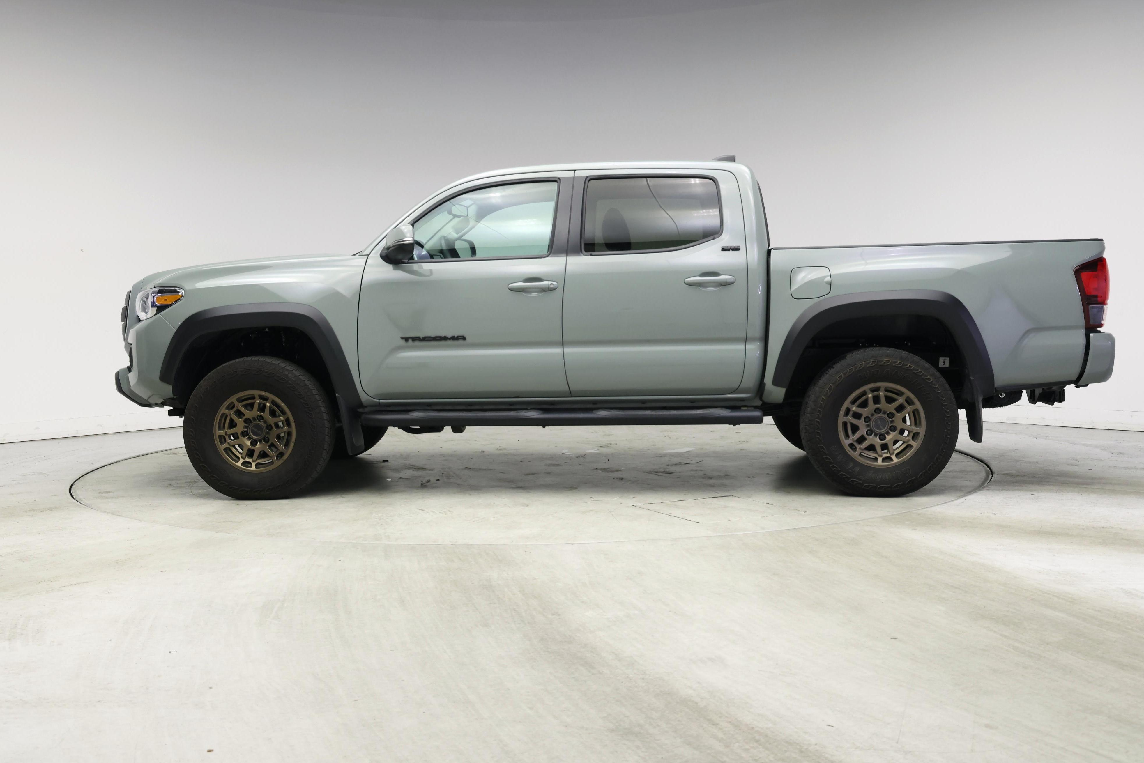 Thumbnail: 2023 Toyota Tacoma - 3