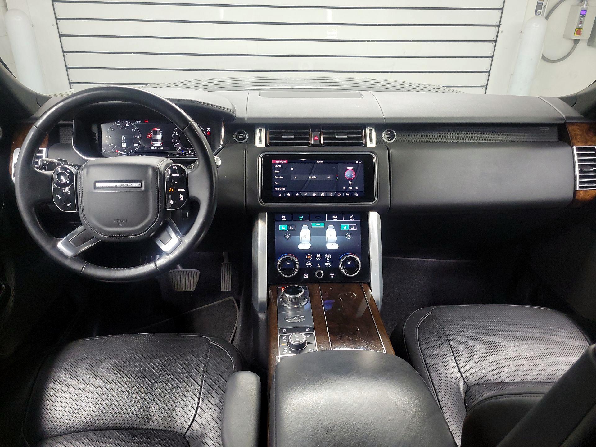 Thumbnail: 2020 Land Rover Range Rover - 9