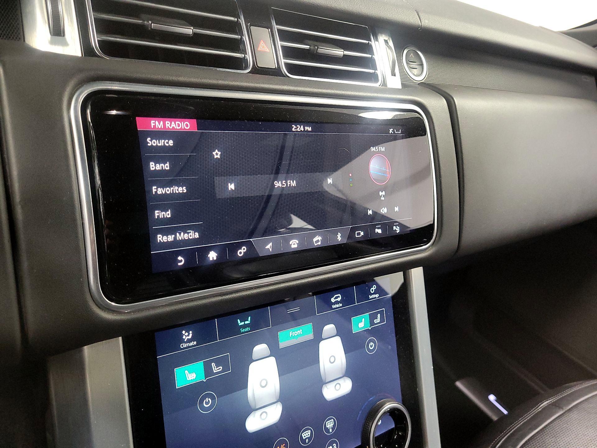 Thumbnail: 2020 Land Rover Range Rover - 14