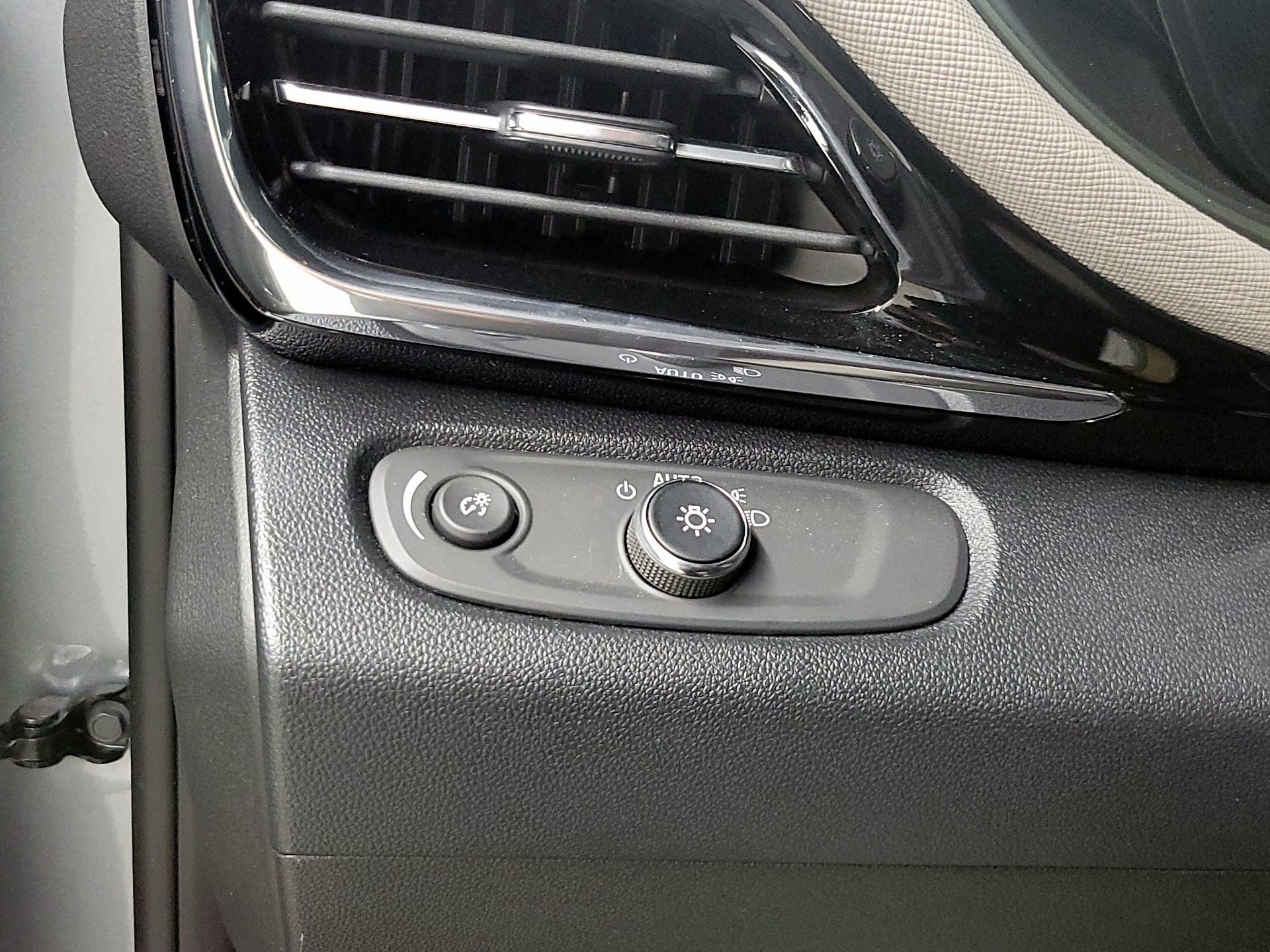 Thumbnail: 2025 Buick Envista - 13