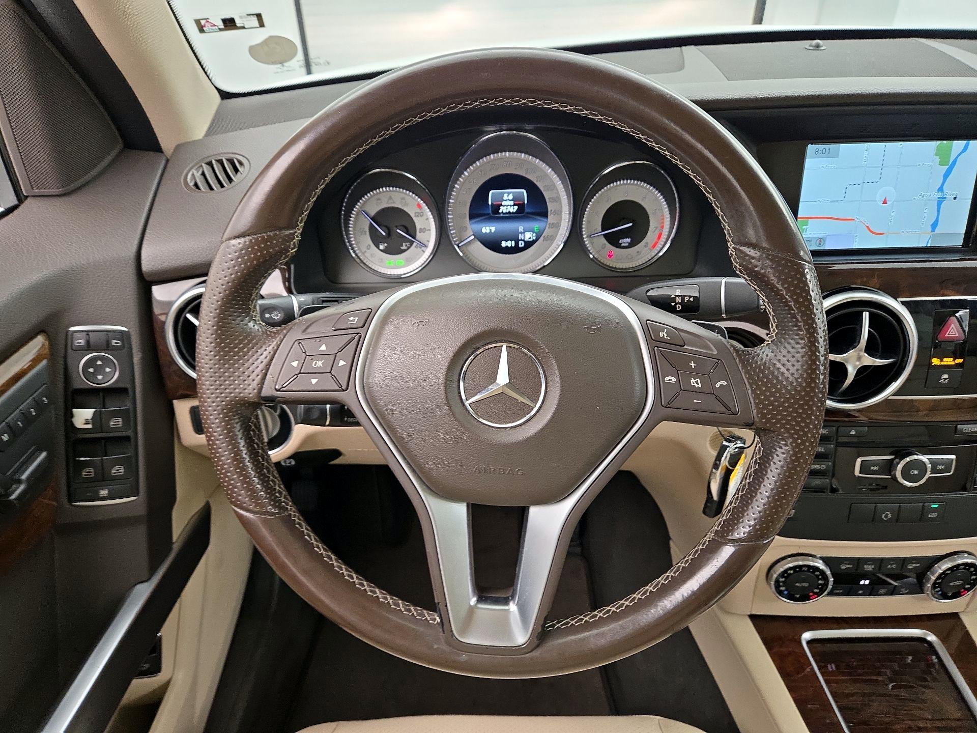 Thumbnail: 2015 Mercedes-Benz GLK - 10