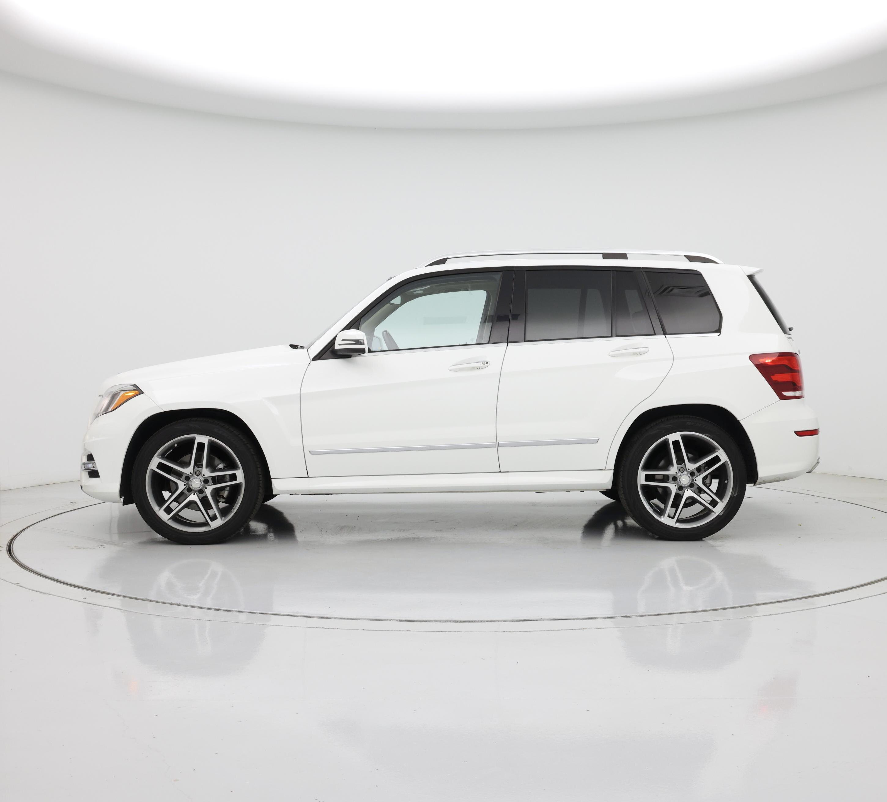 Thumbnail: 2015 Mercedes-Benz GLK - 3