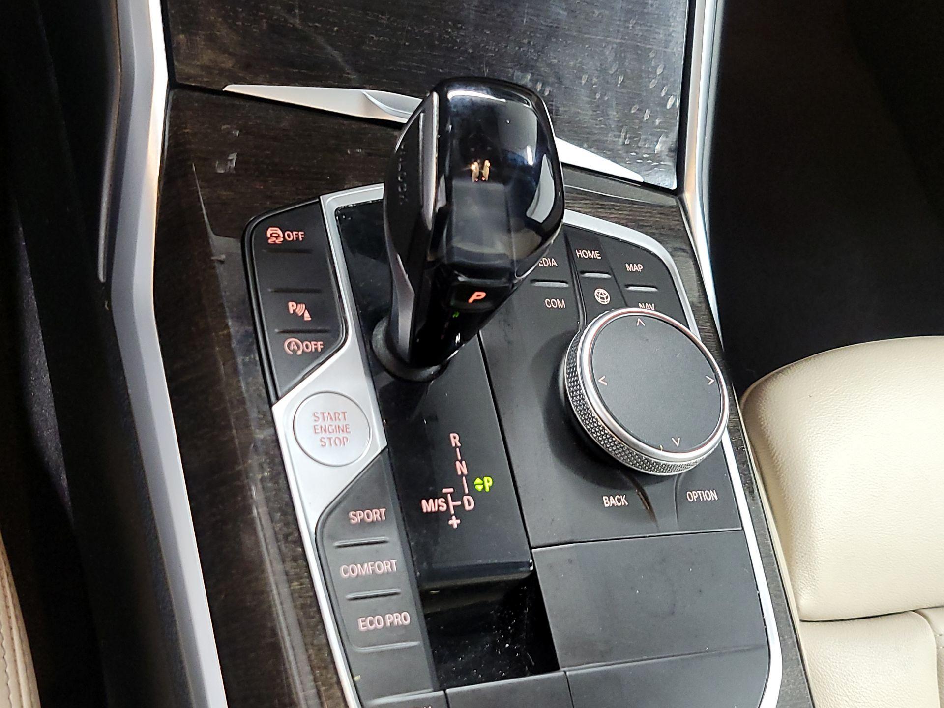 Thumbnail: 2020 BMW 3 Series - 16