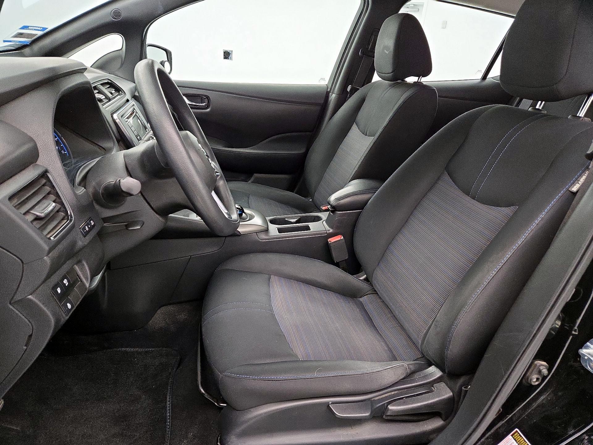 Thumbnail: 2019 Nissan Leaf - 11