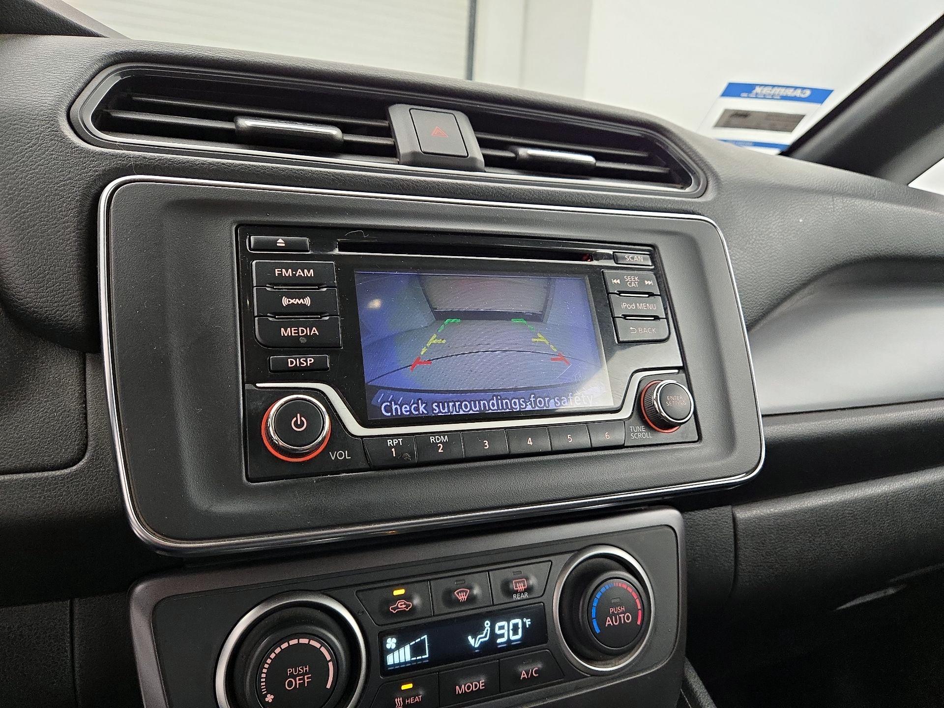 Thumbnail: 2019 Nissan Leaf - 14