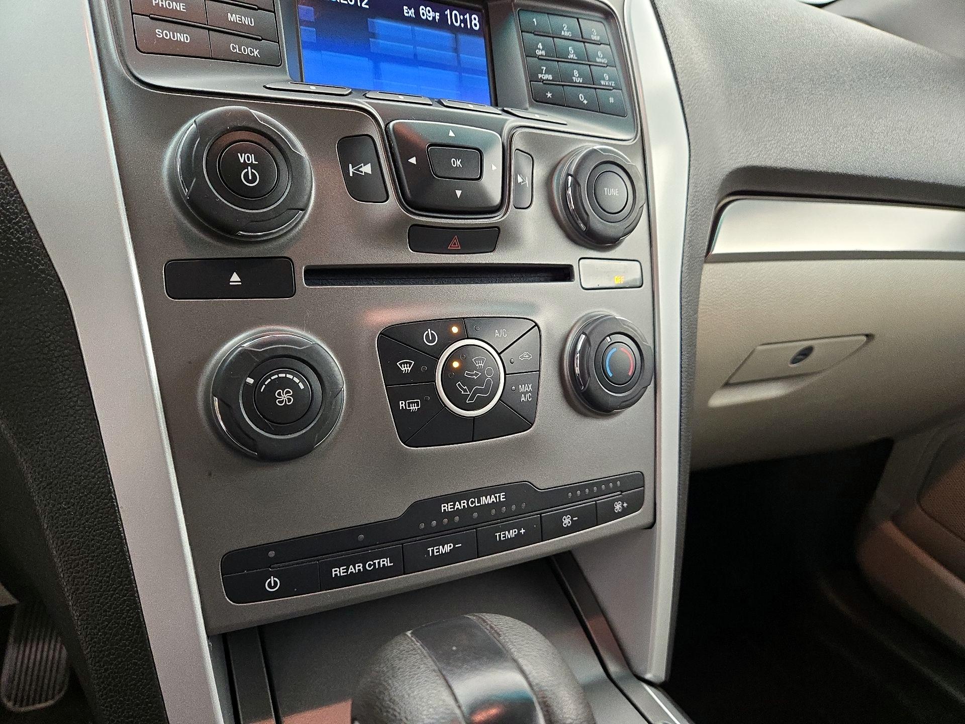 Thumbnail: 2014 Ford Explorer - 15