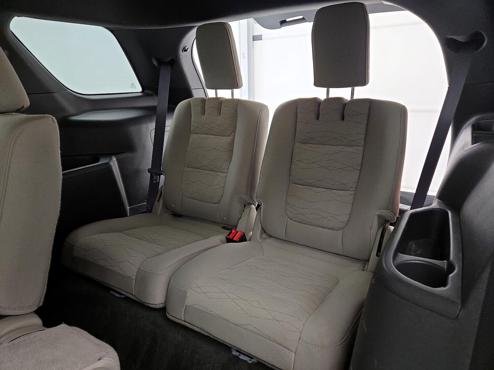 Thumbnail: 2014 Ford Explorer - 19