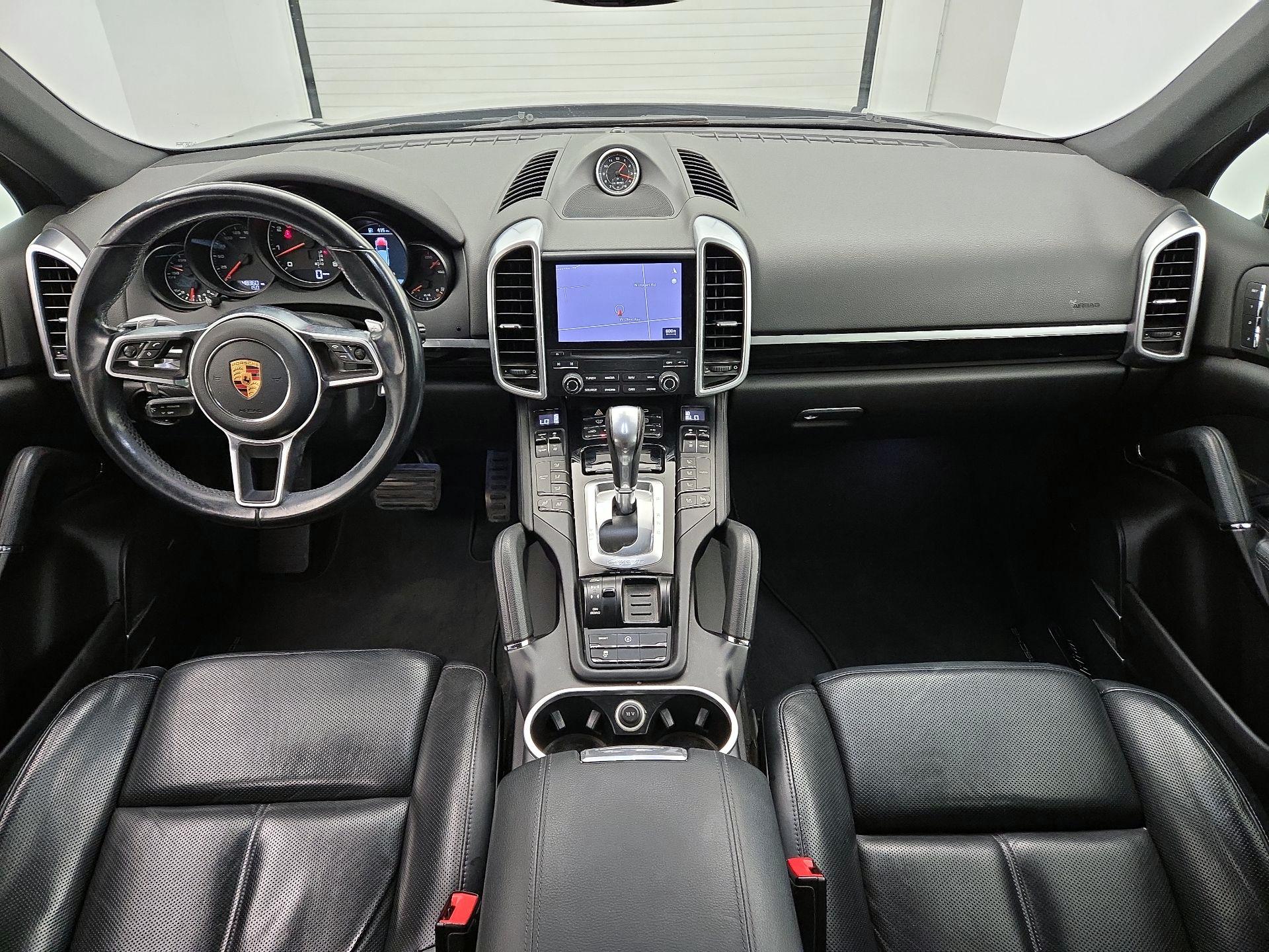 Thumbnail: 2017 Porsche Cayenne - 9