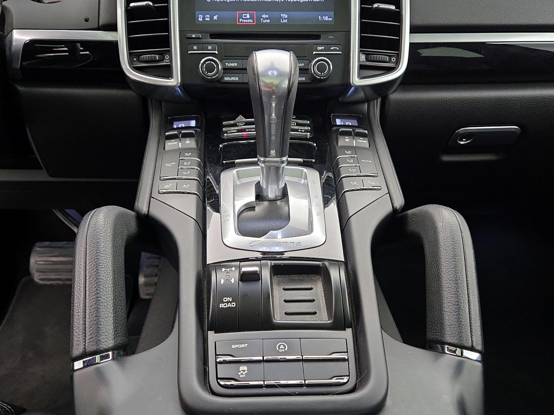 Thumbnail: 2017 Porsche Cayenne - 18