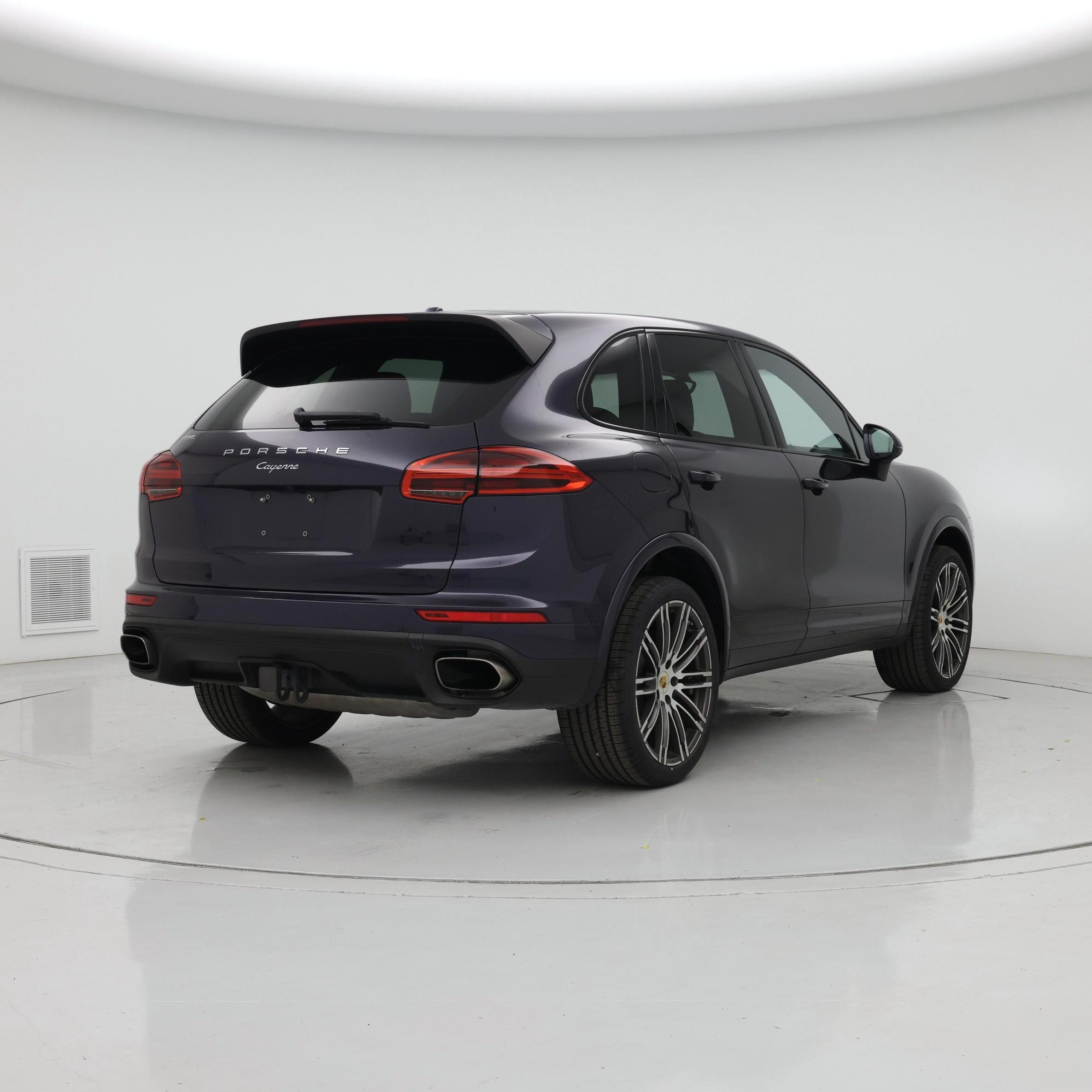 Thumbnail: 2017 Porsche Cayenne - 8
