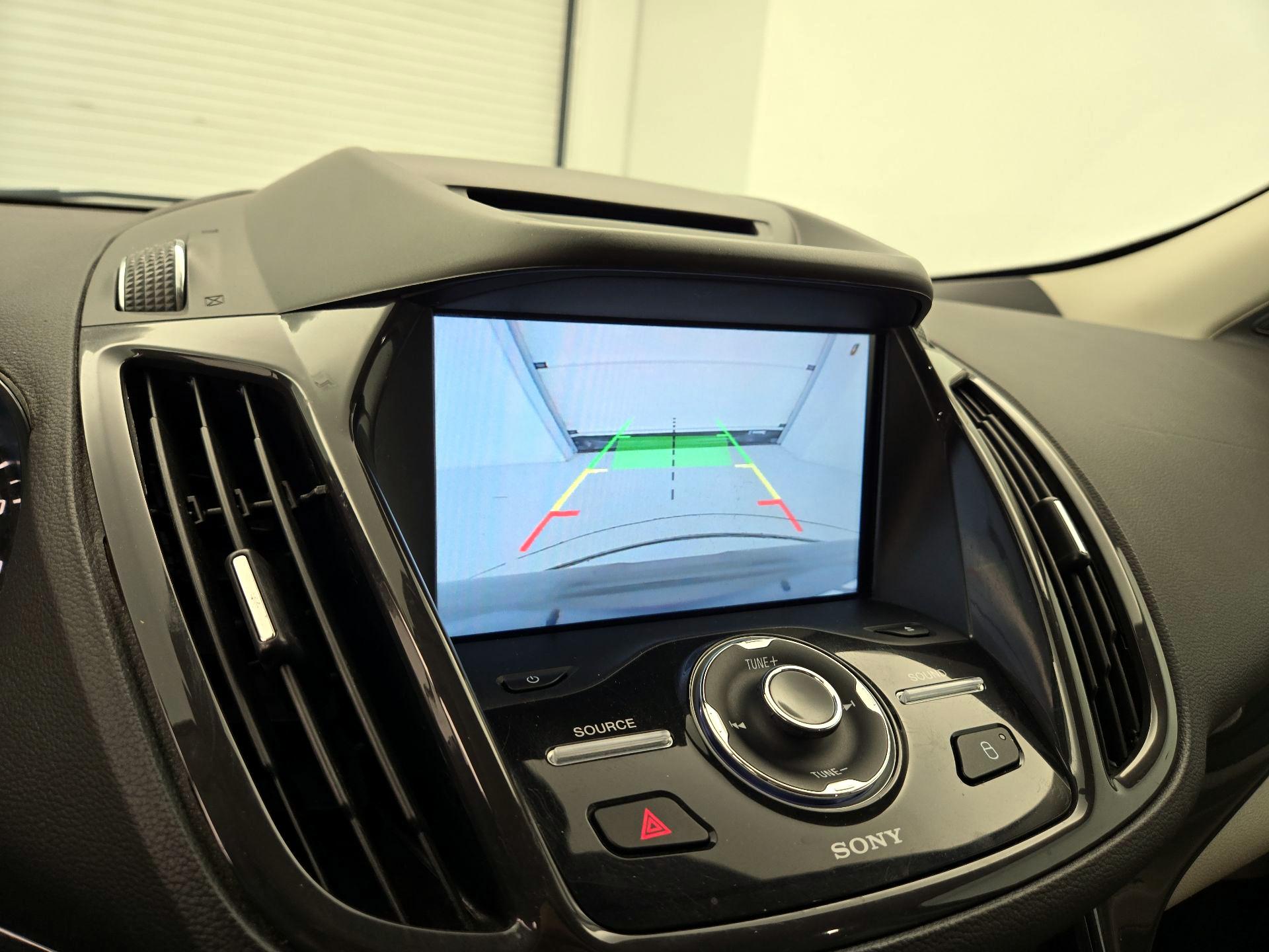 Thumbnail: 2014 Ford Escape - 14