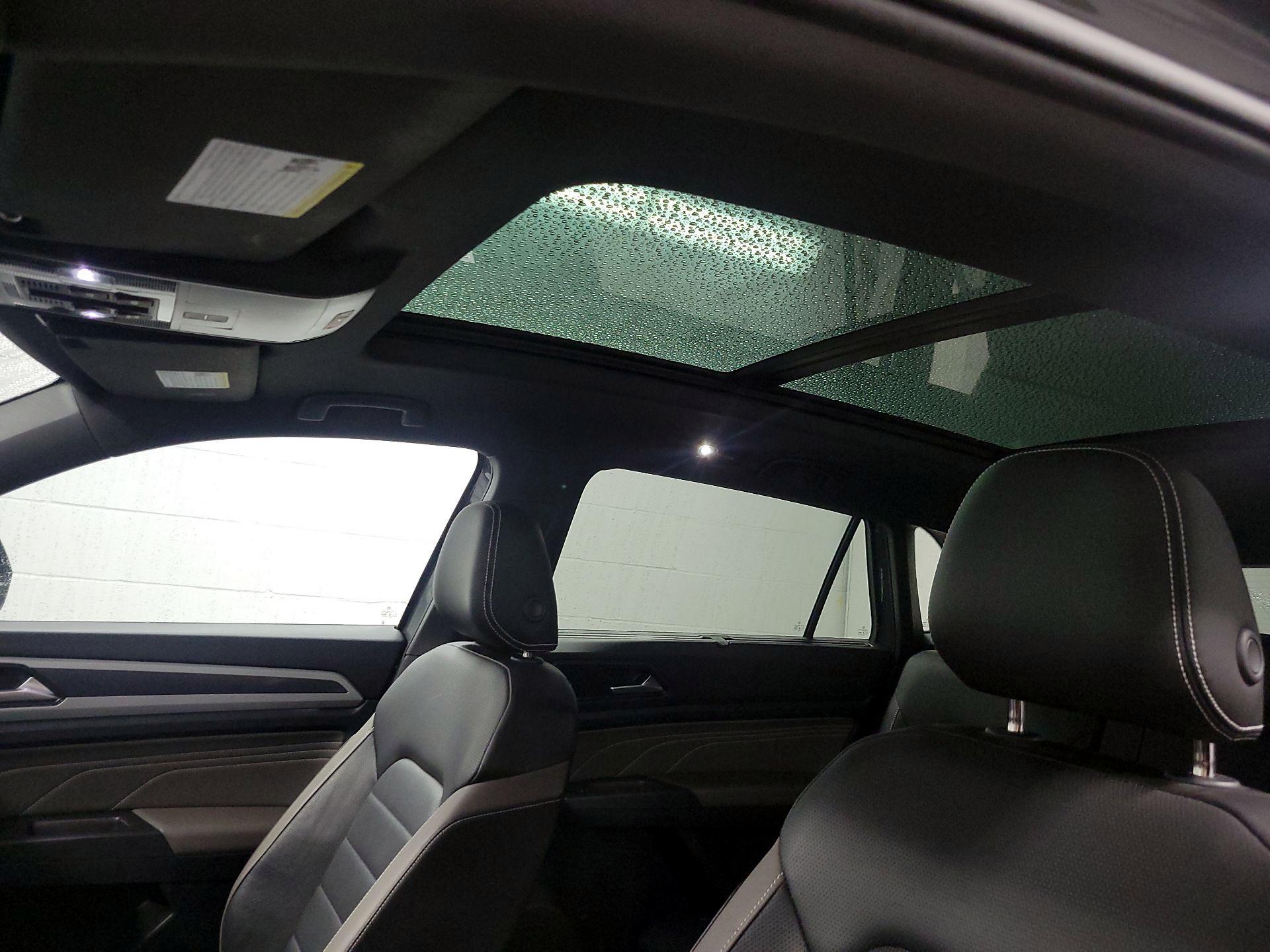 Thumbnail: 2023 Volkswagen Atlas - 20