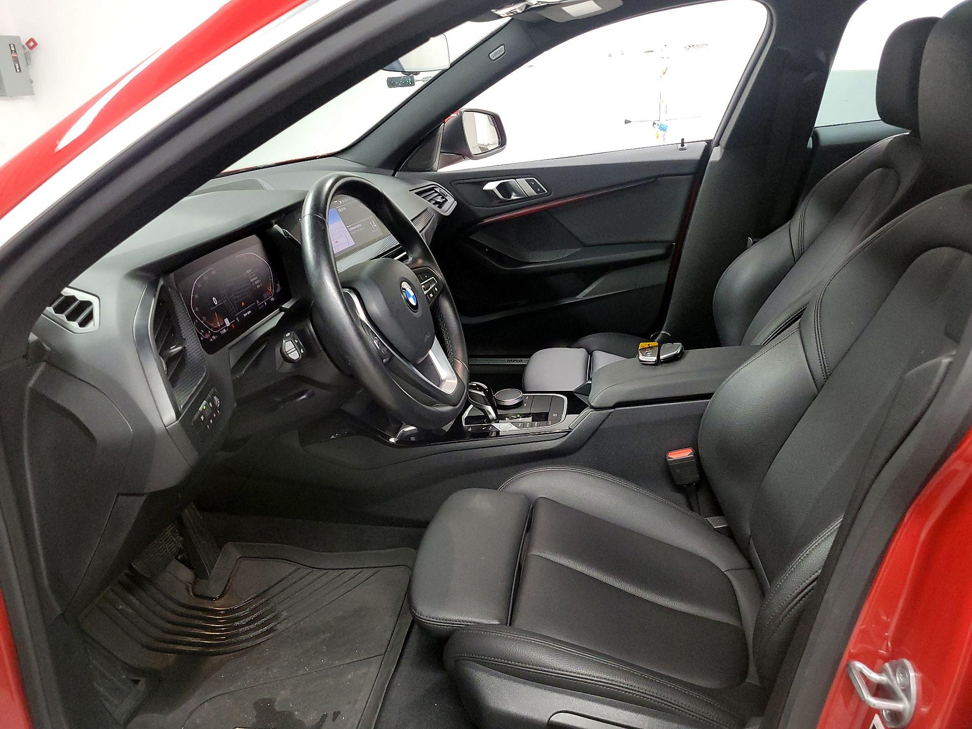 Thumbnail: 2022 BMW 2 Series - 11