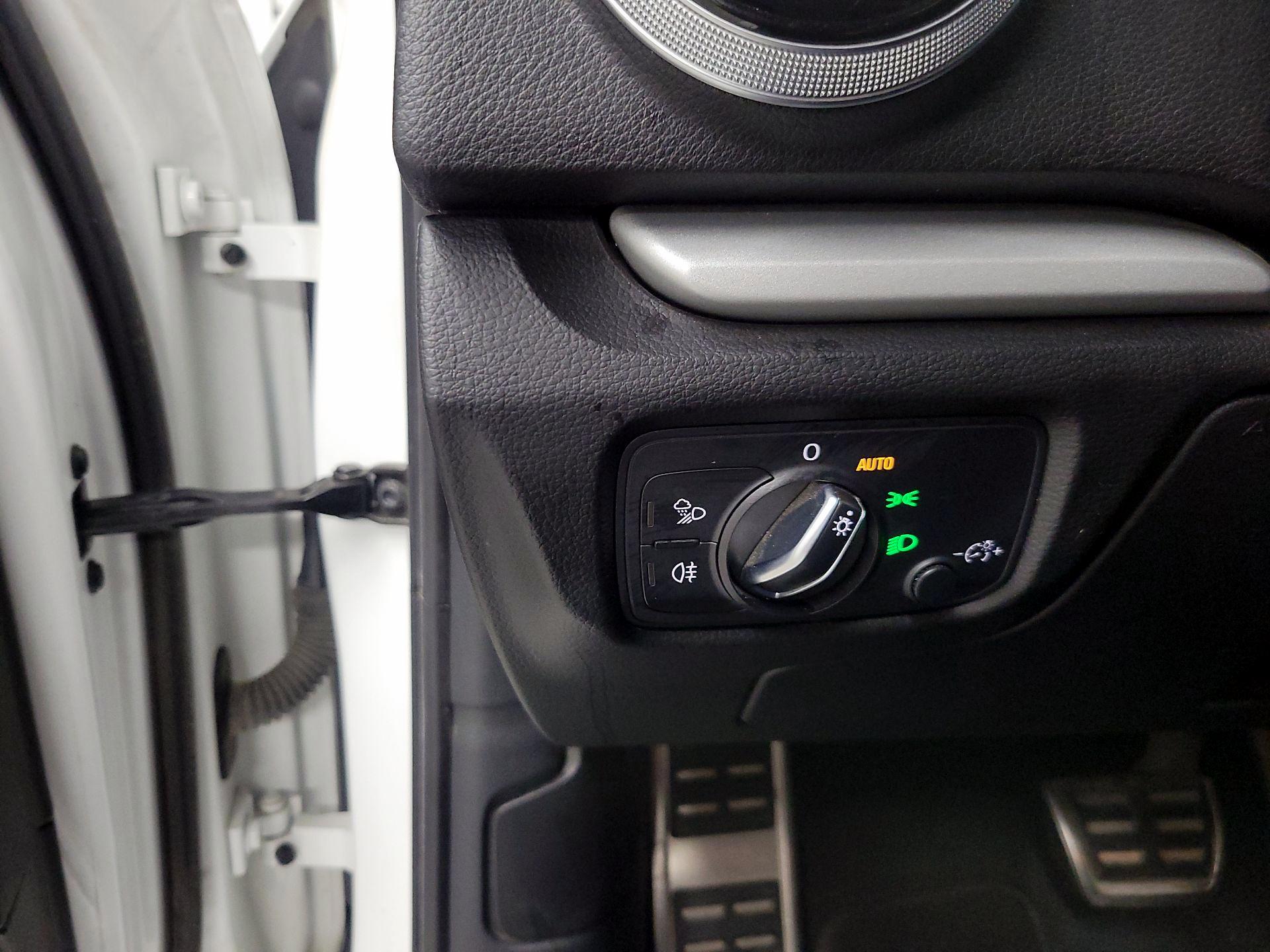 Thumbnail: 2019 Audi A3 - 13