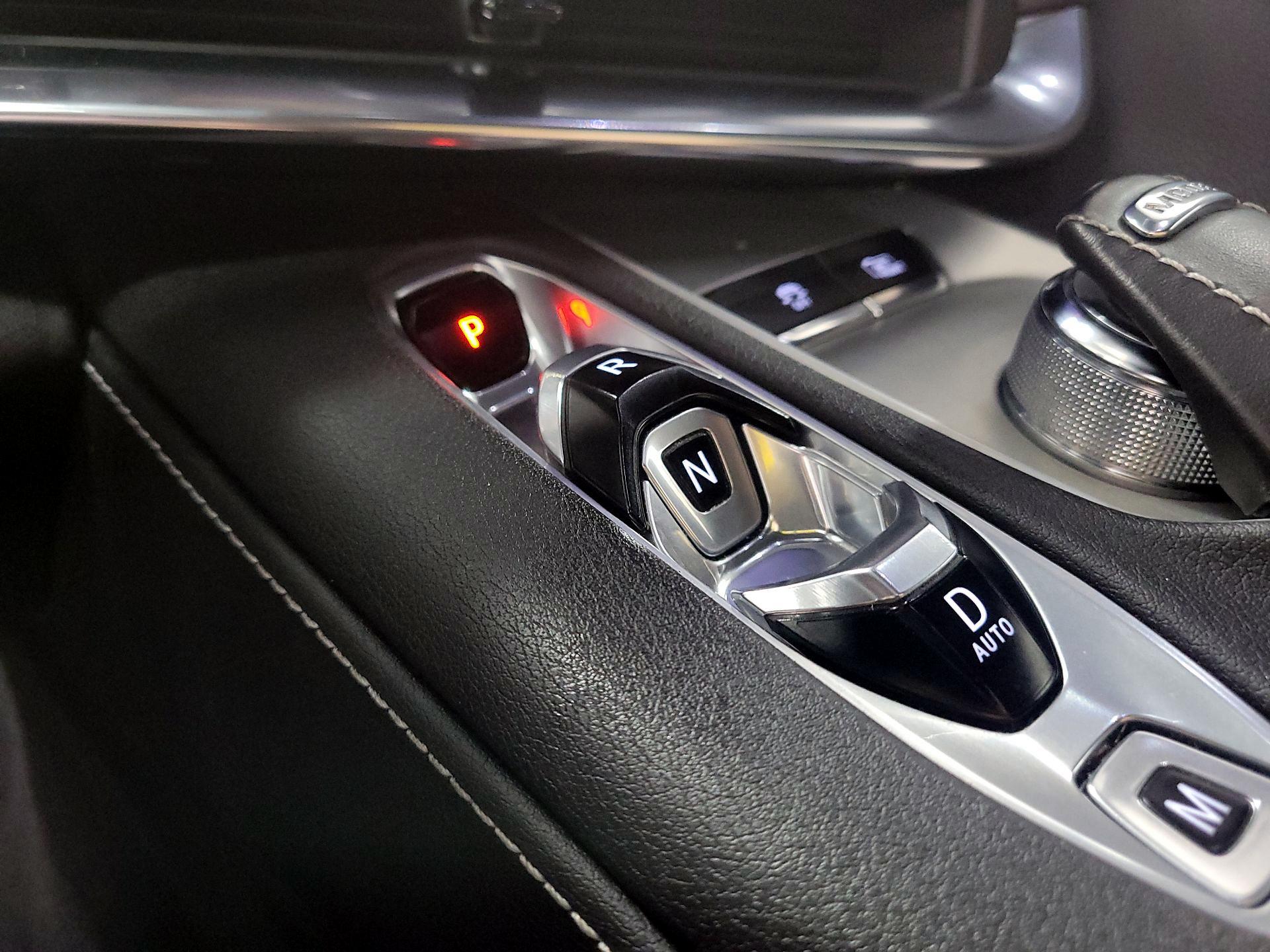 Thumbnail: 2020 Chevrolet Corvette - 16