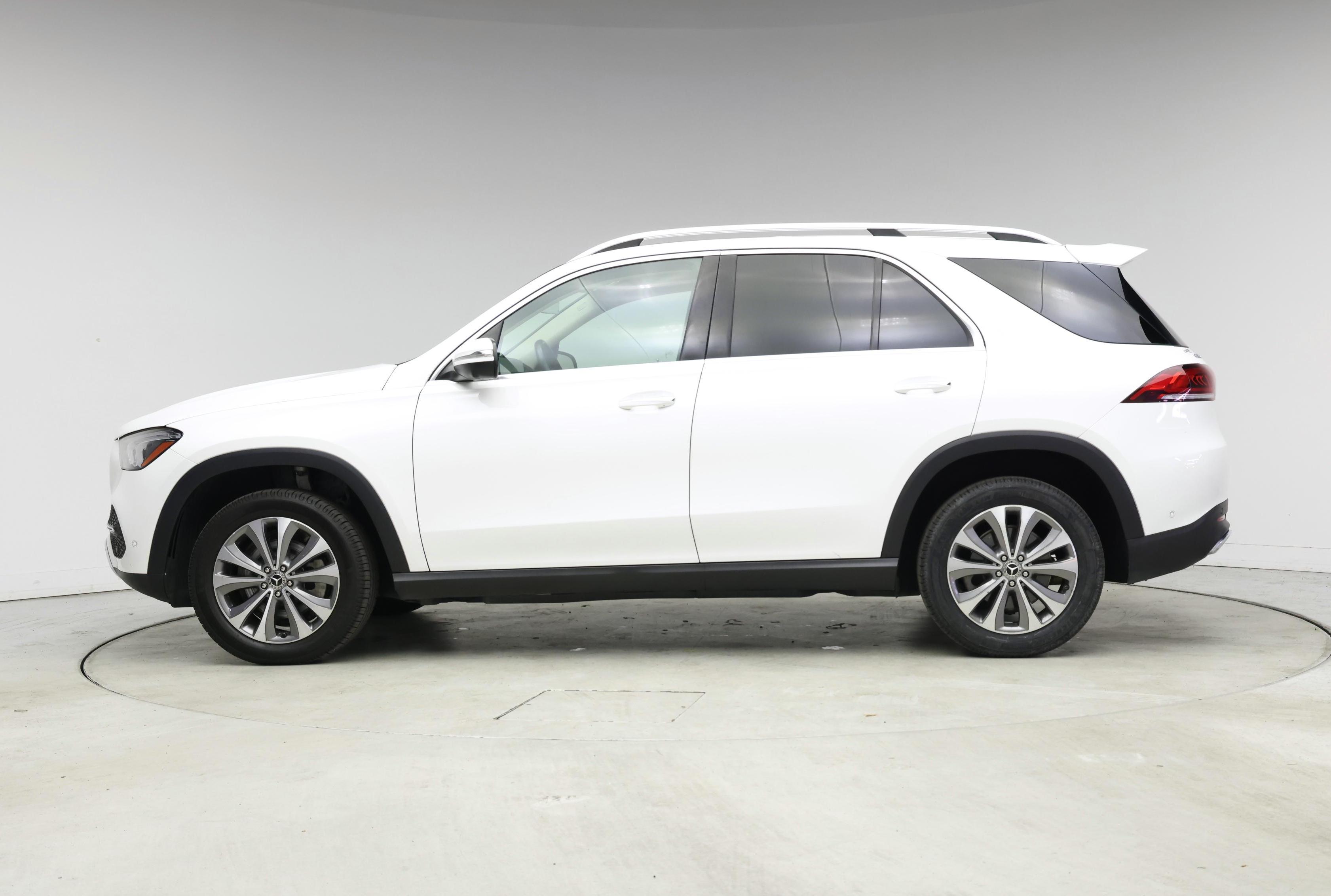 Thumbnail: 2021 Mercedes-Benz GLE - 3