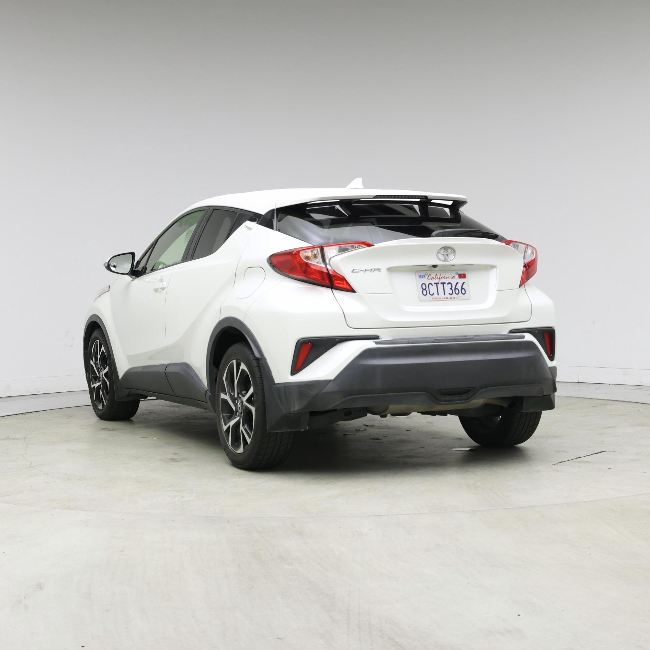 Thumbnail: 2018 Toyota C-HR - 2