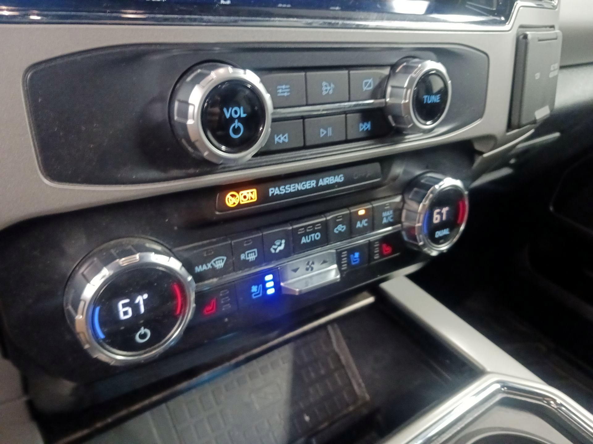 Thumbnail: 2022 Ford F-250 - 16