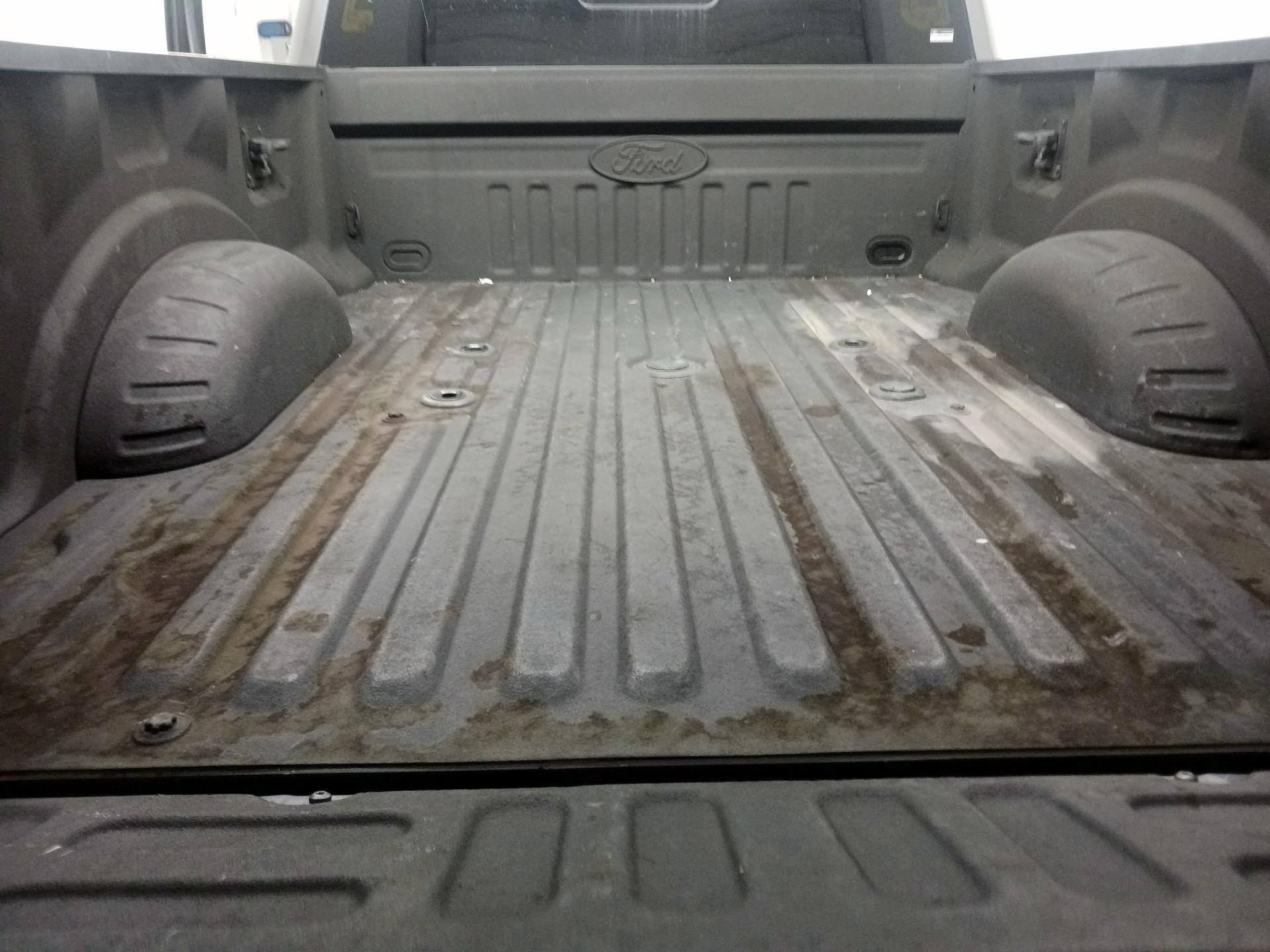 Thumbnail: 2022 Ford F-250 - 18