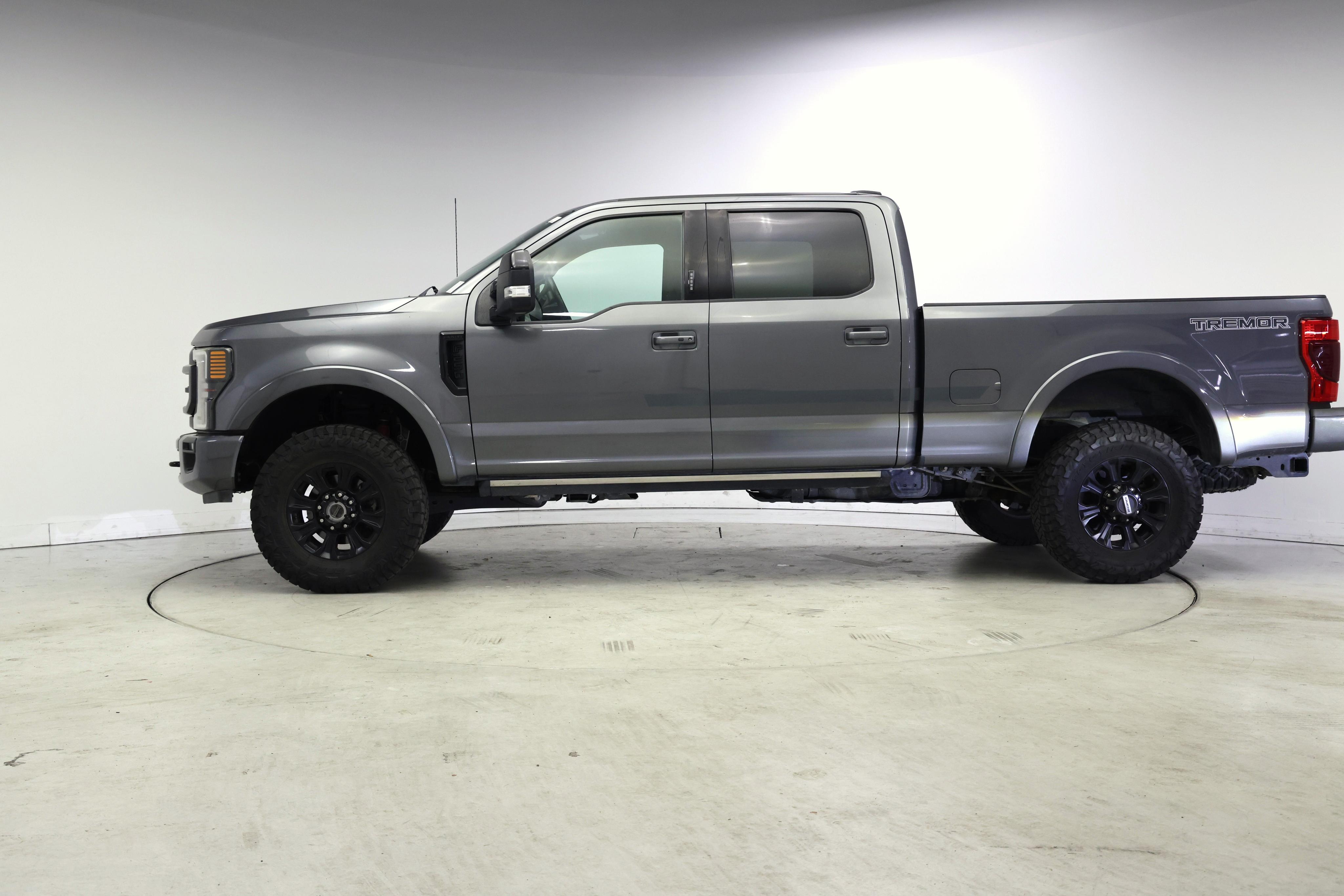 Thumbnail: 2022 Ford F-250 - 3