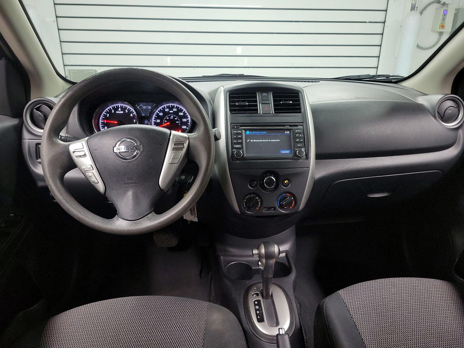 Thumbnail: 2015 Nissan Versa - 9