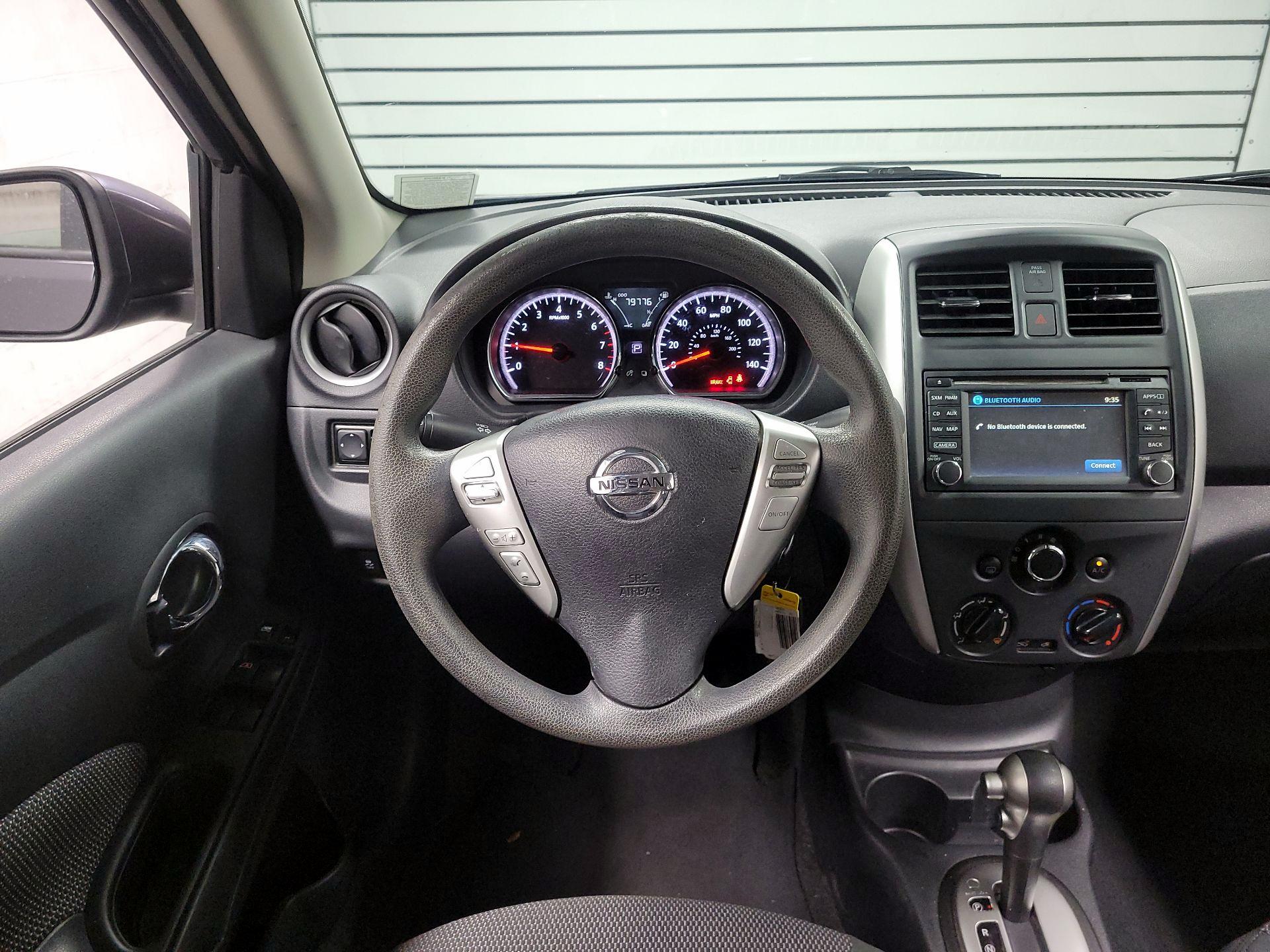 Thumbnail: 2015 Nissan Versa - 10