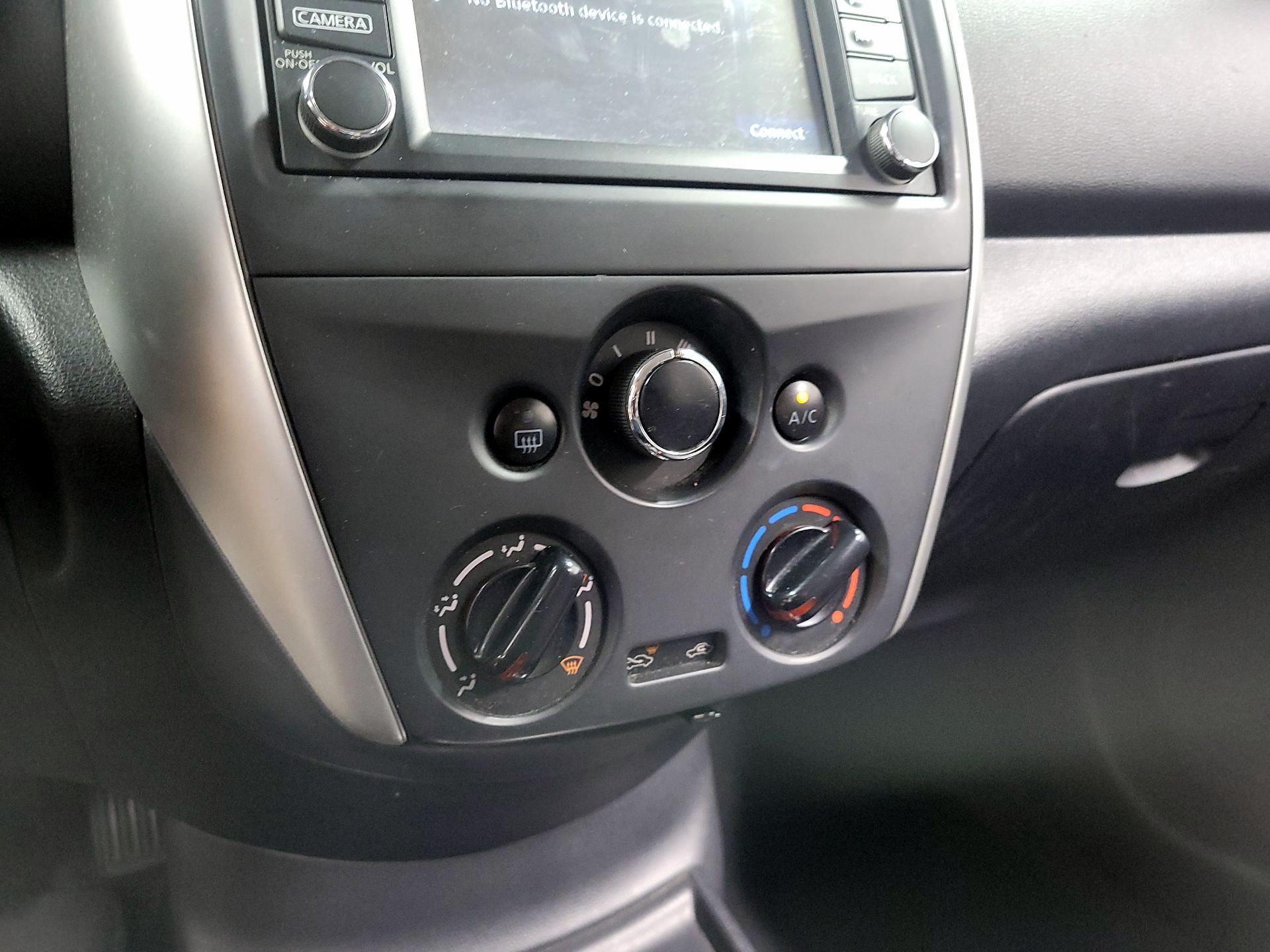 Thumbnail: 2015 Nissan Versa - 14