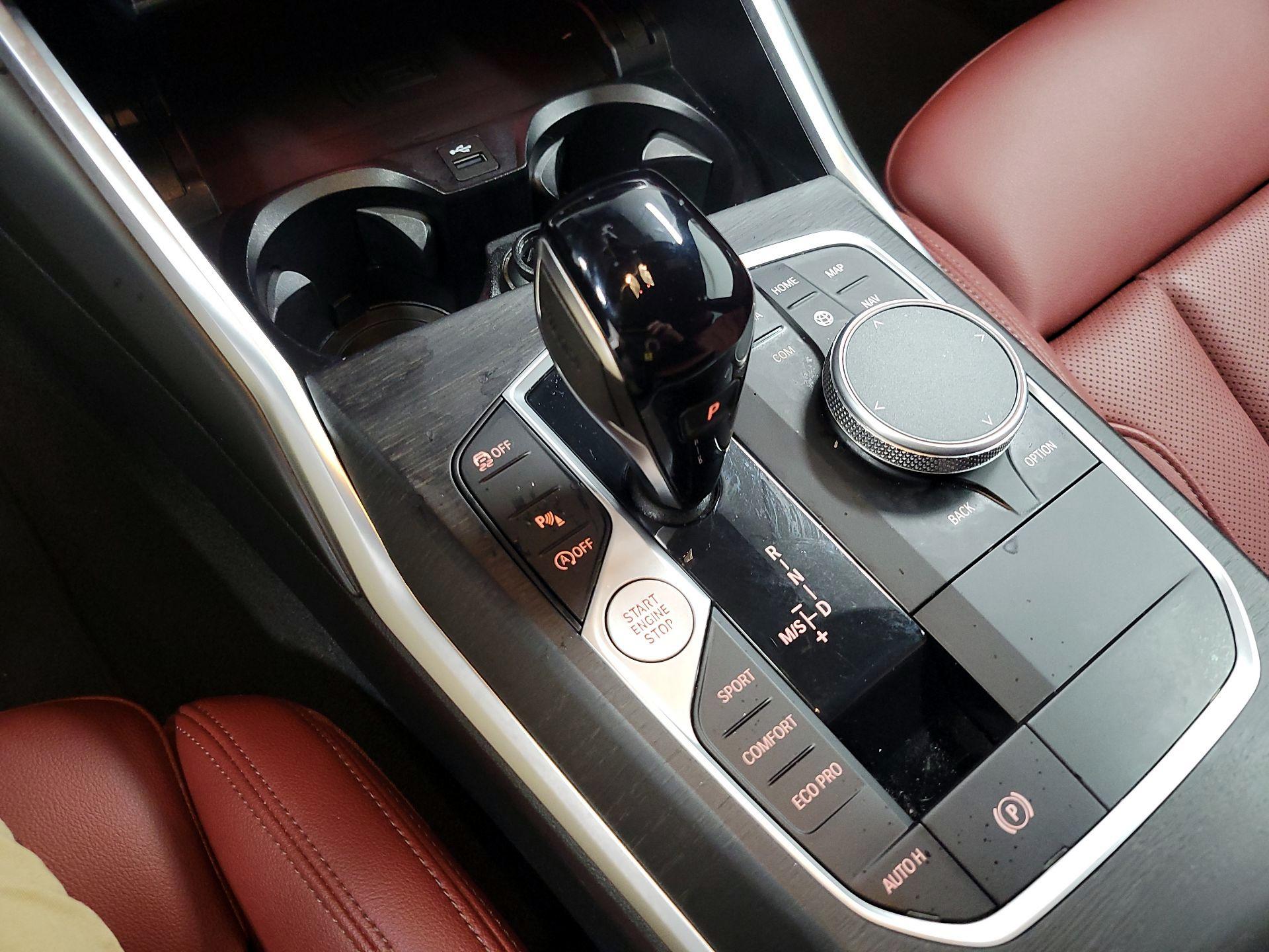 Thumbnail: 2022 BMW 3 Series - 18