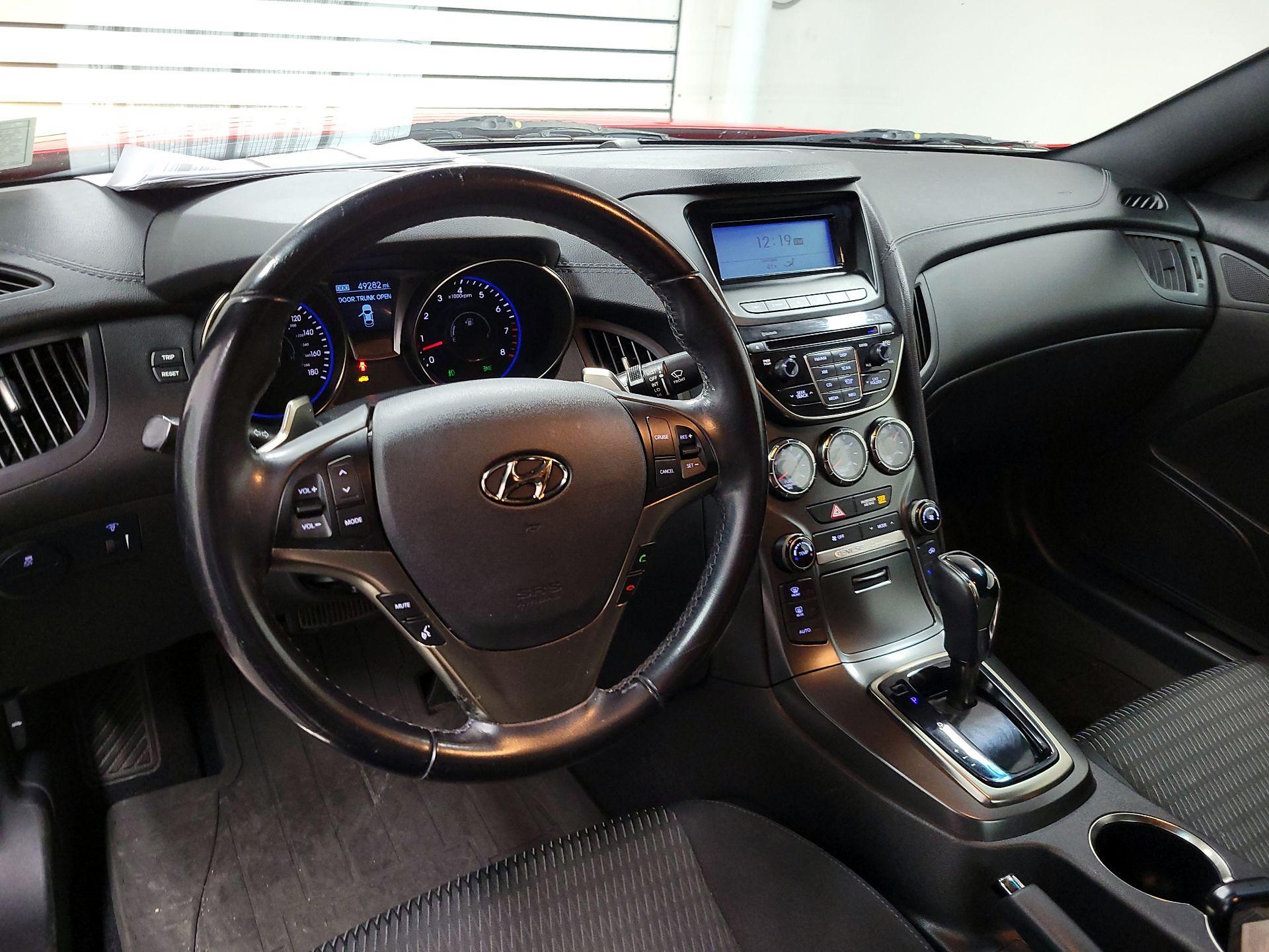 Thumbnail: 2015 Hyundai Genesis - 9