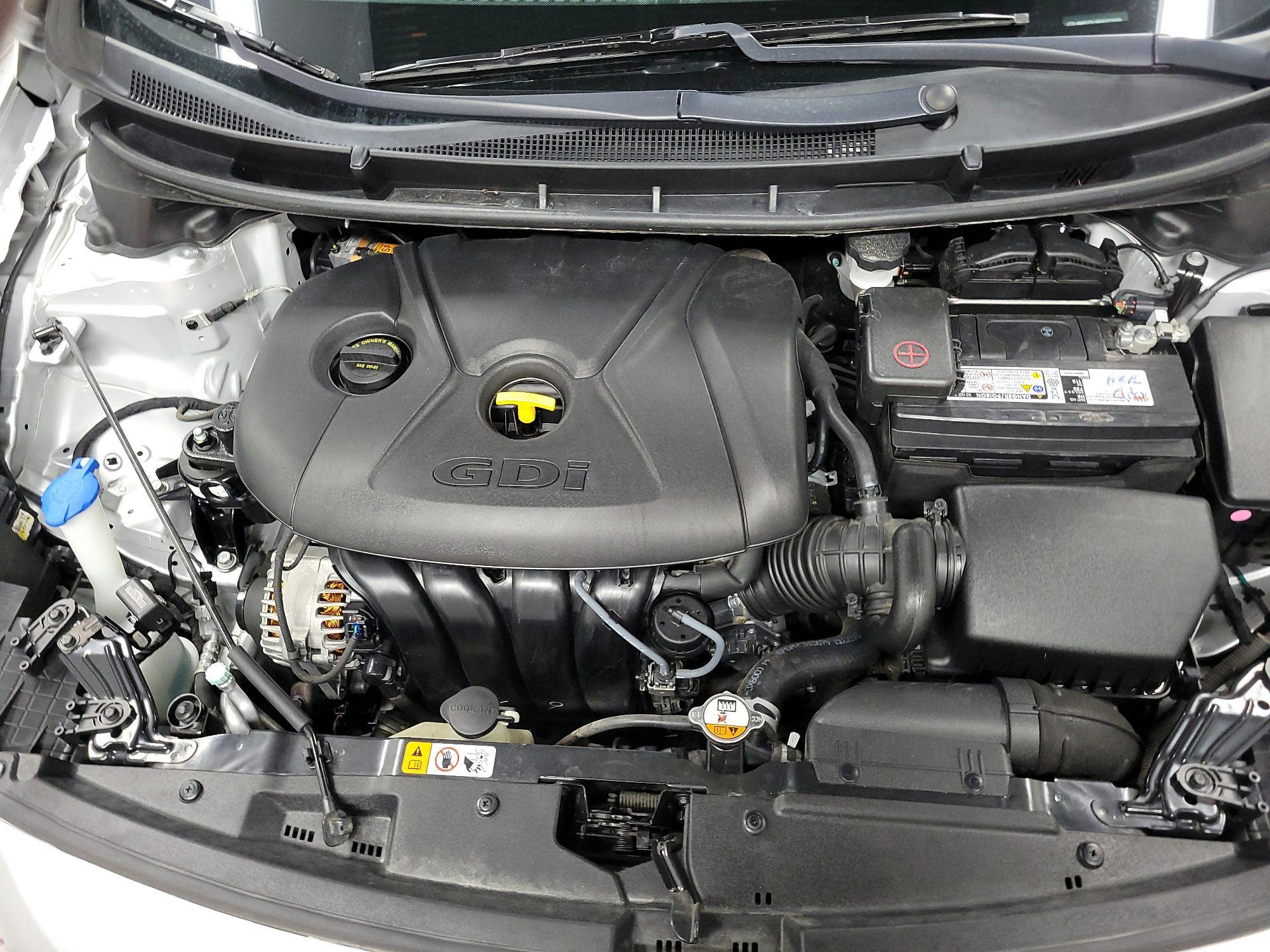 Thumbnail: 2016 Hyundai Elantra - 19