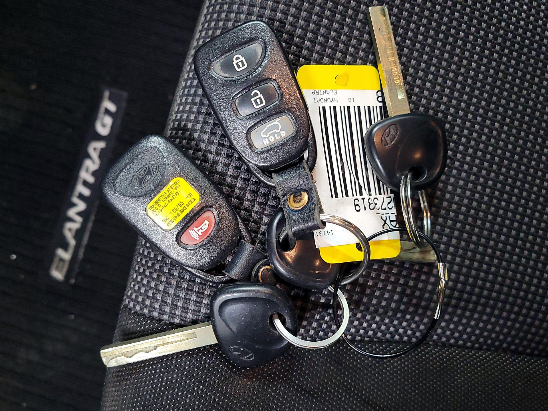 Thumbnail: 2016 Hyundai Elantra - 20