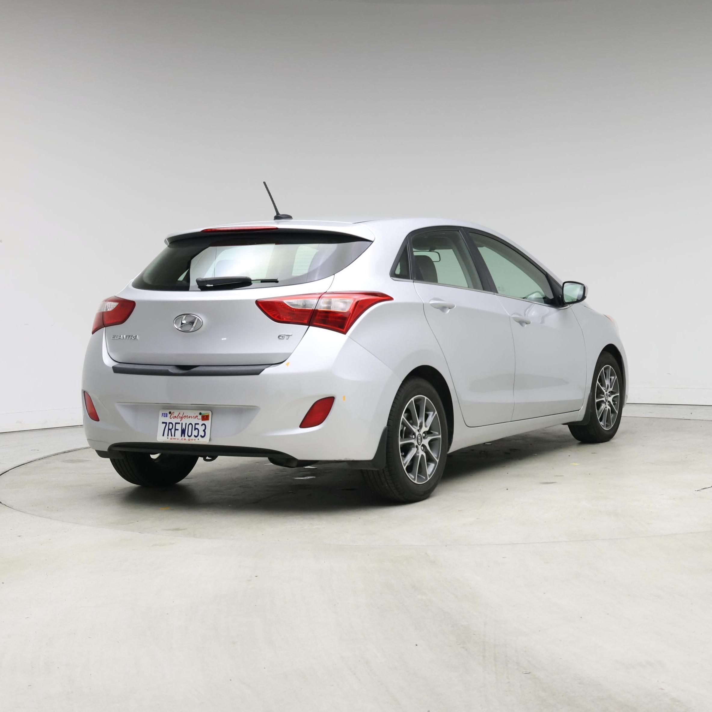 Thumbnail: 2016 Hyundai Elantra - 8