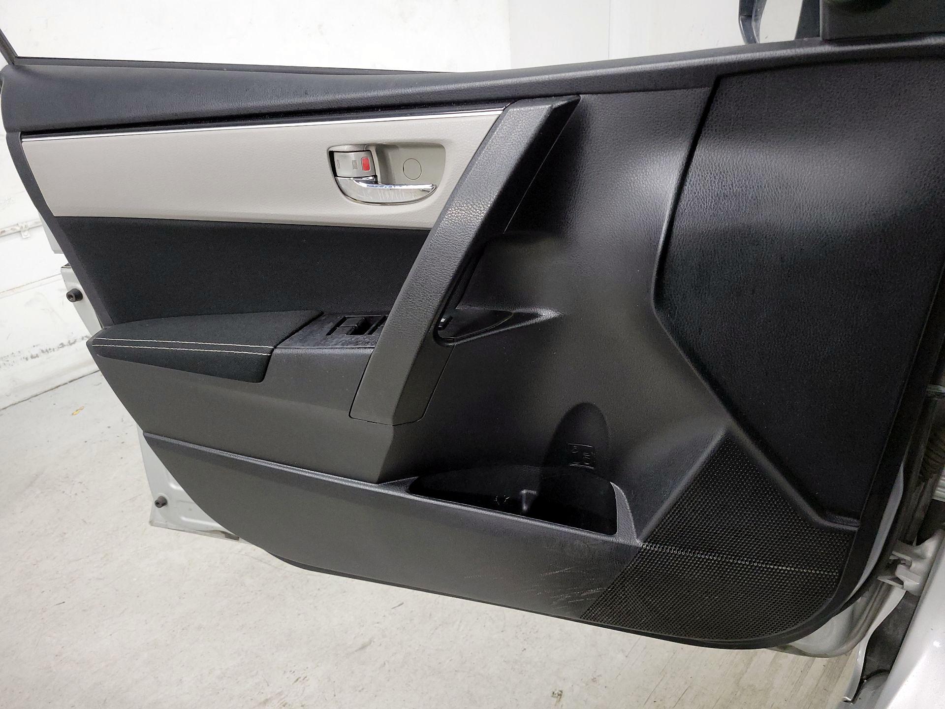 Thumbnail: 2019 Toyota Corolla - 12