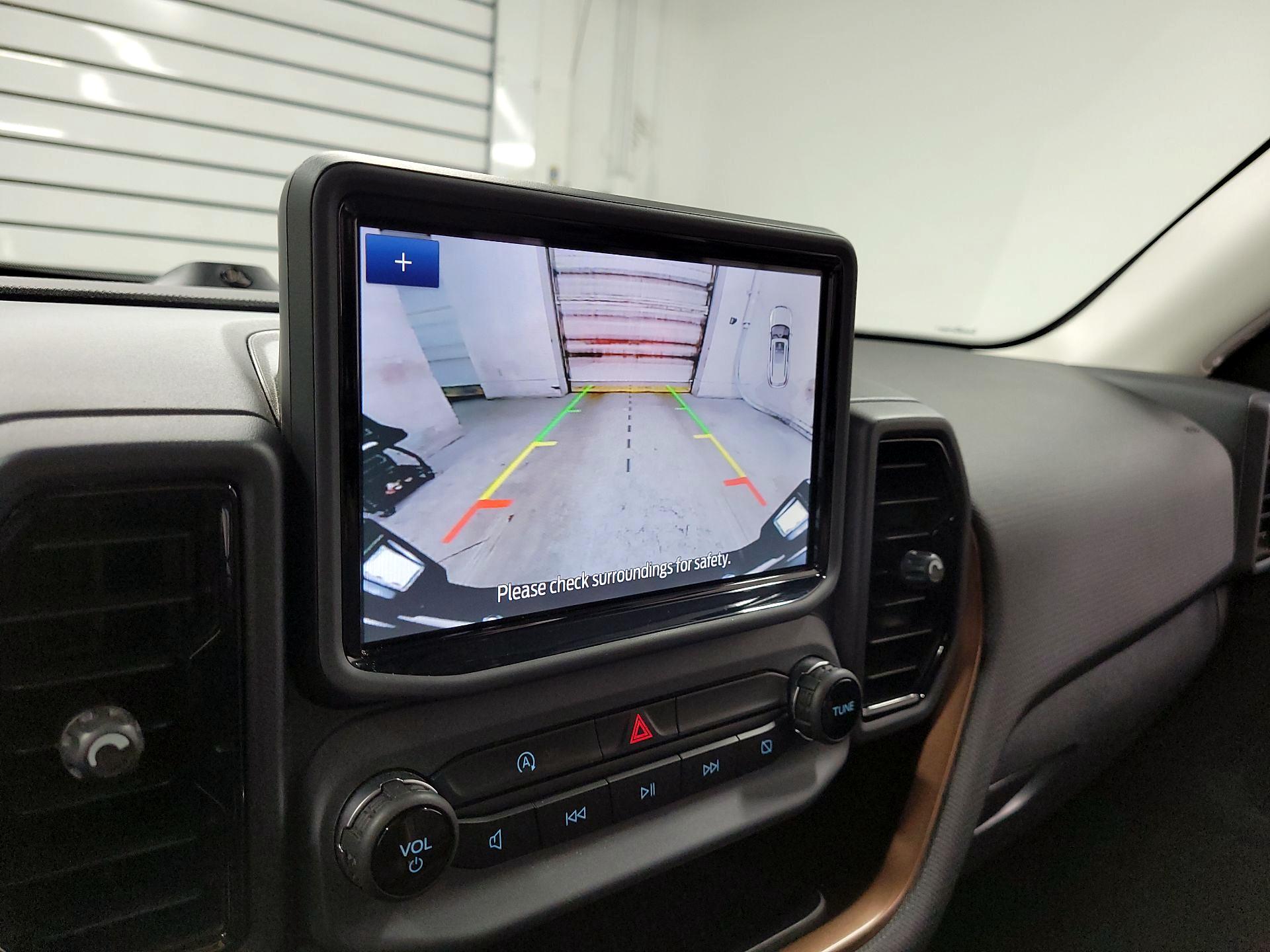 Thumbnail: 2022 Ford Bronco Sport - 14