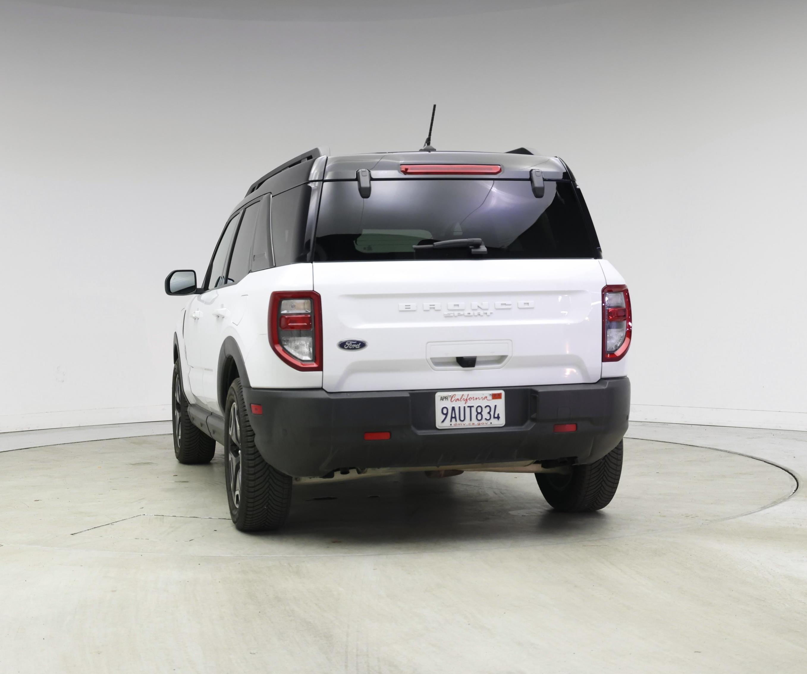 Thumbnail: 2022 Ford Bronco Sport - 6