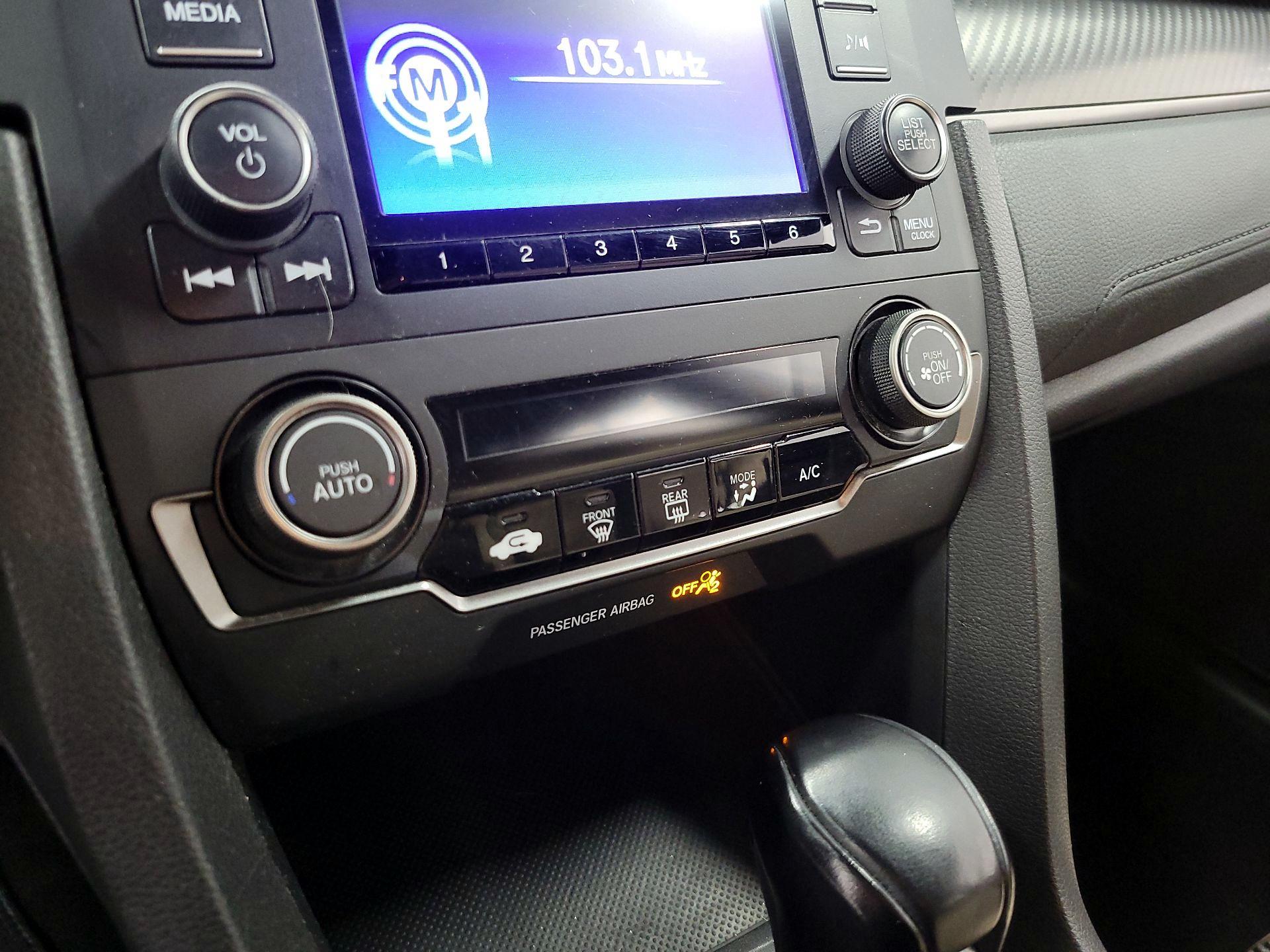 Thumbnail: 2018 Honda Civic - 16