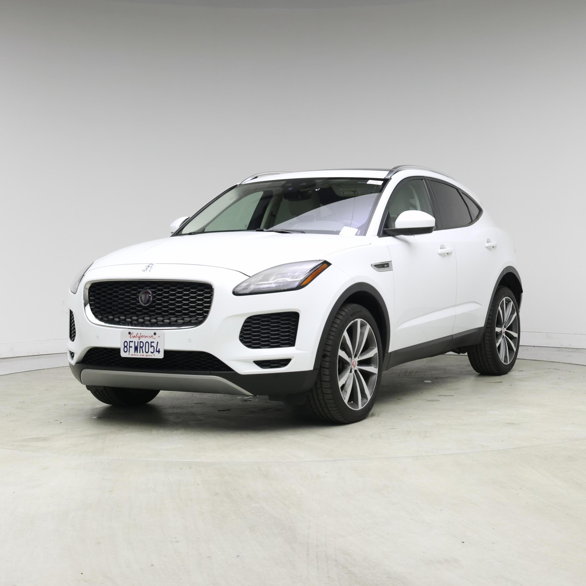 Thumbnail: 2019 Jaguar E-Pace - 4