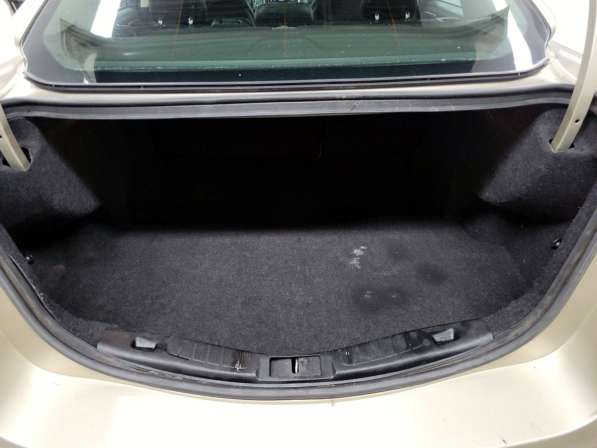 Thumbnail: 2019 Ford Fusion - 20