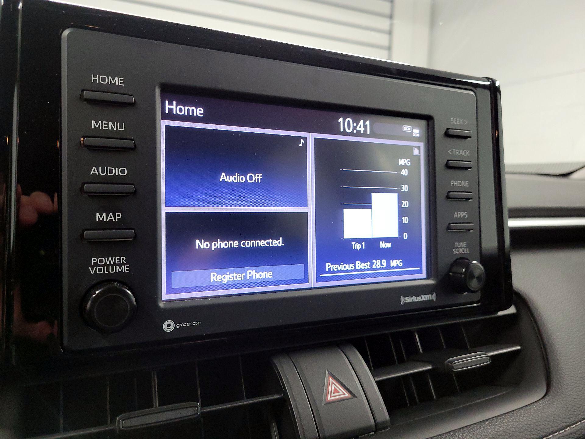 Thumbnail: 2020 Toyota RAV4 - 13