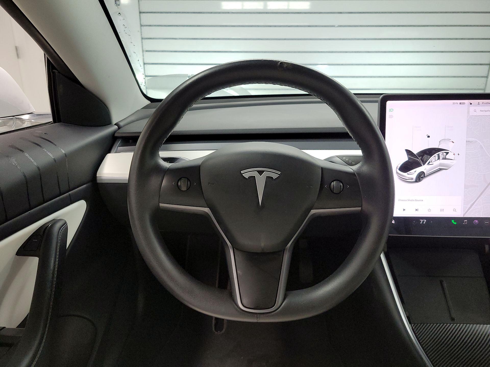 Thumbnail: 2020 Tesla Model 3 - 10