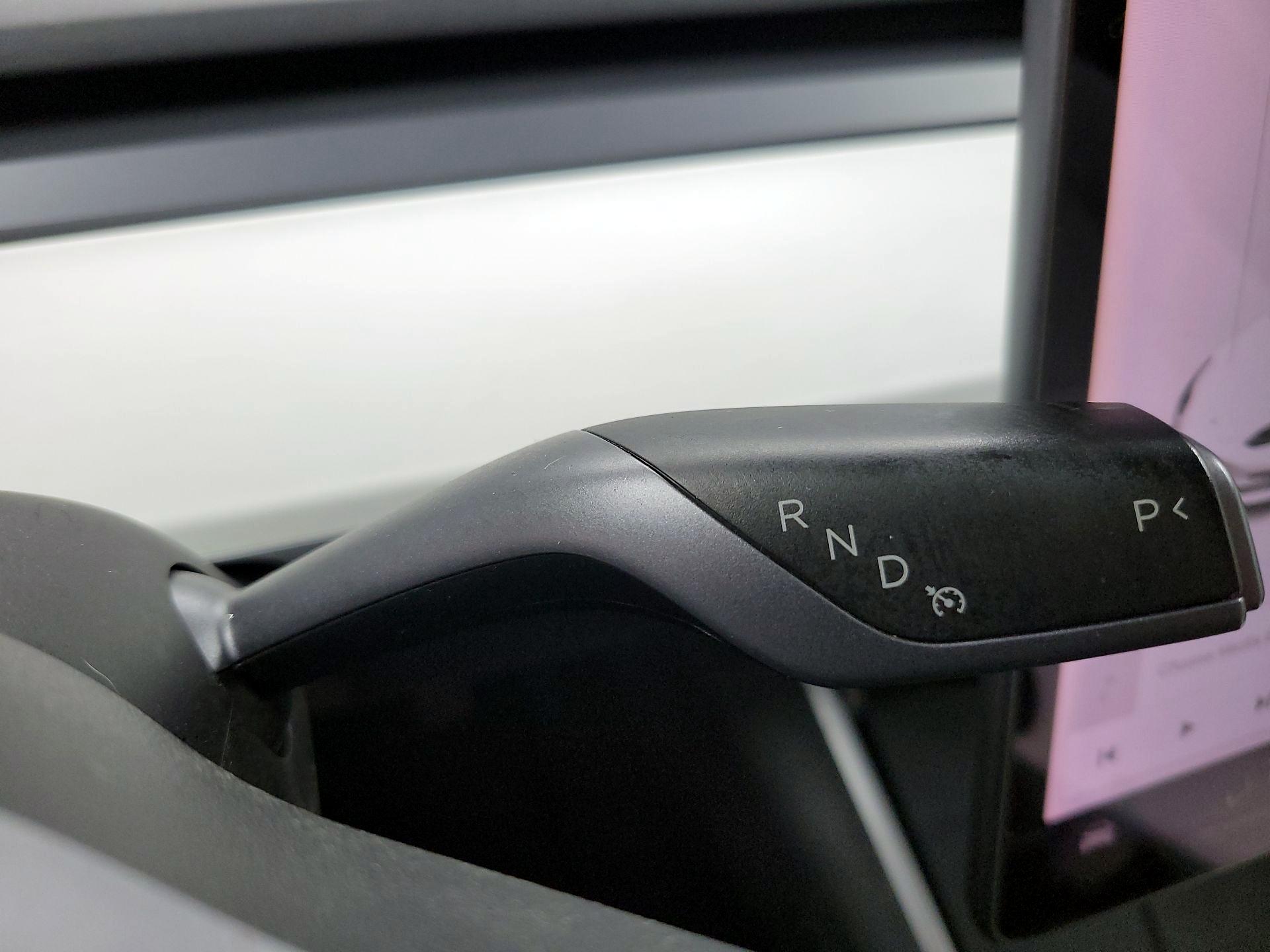 Thumbnail: 2020 Tesla Model 3 - 17