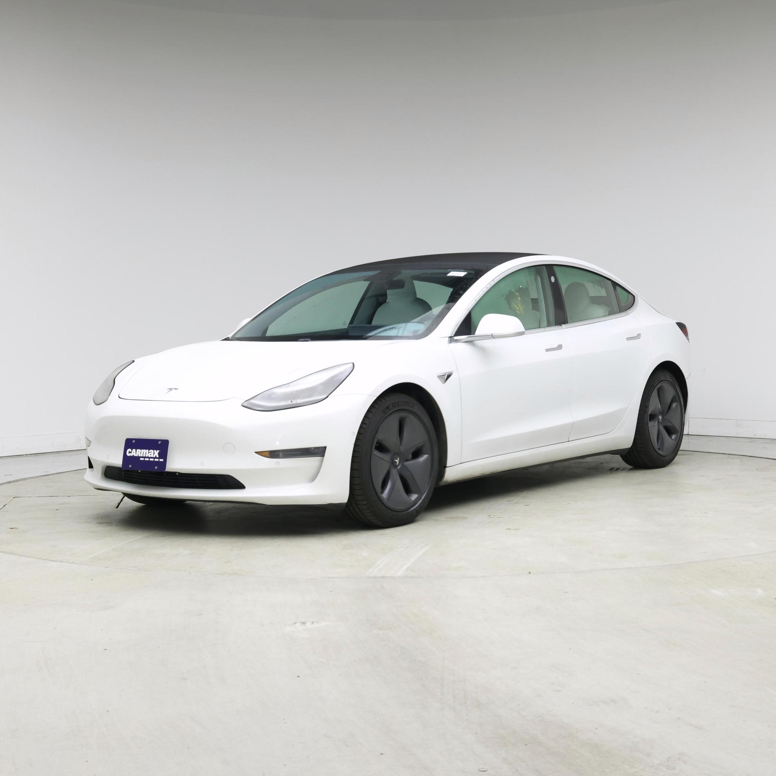 Thumbnail: 2020 Tesla Model 3 - 4