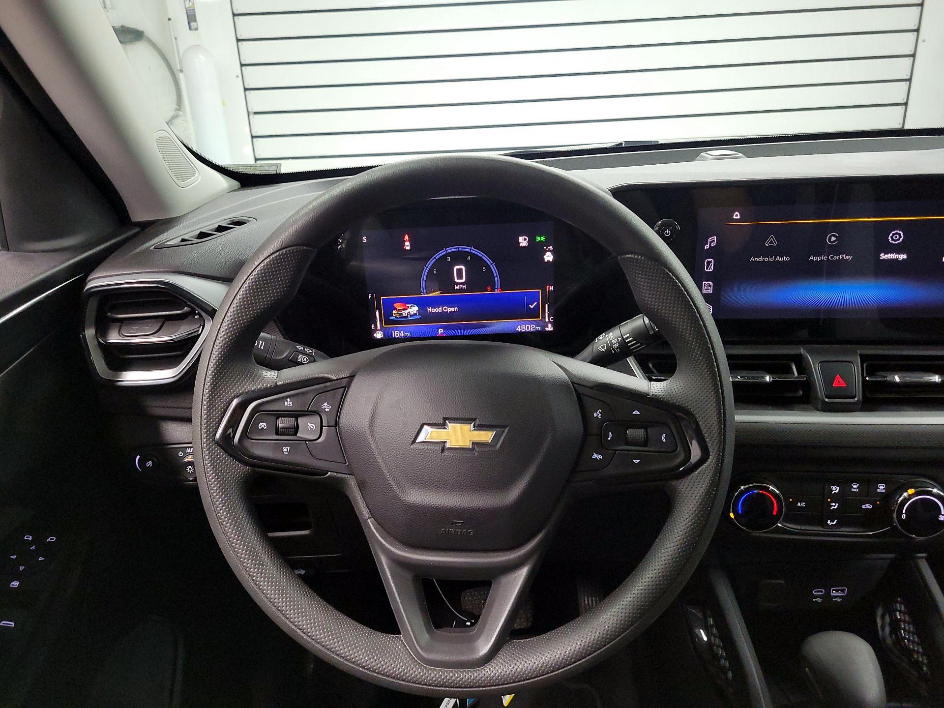 Thumbnail: 2024 Chevrolet TrailBlazer - 10