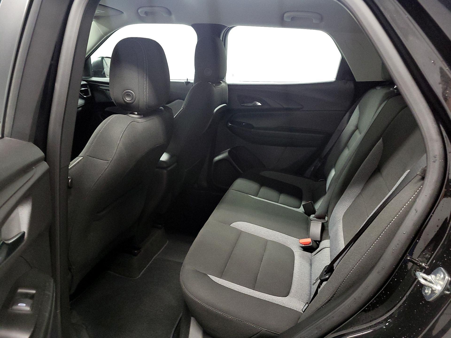 Thumbnail: 2024 Chevrolet TrailBlazer - 18